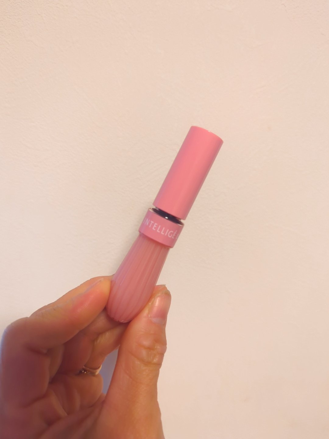 ボリュームプラス リップエッセンスUV/アンテリージェEX/リップ美容液を使ったクチコミ（1枚目）