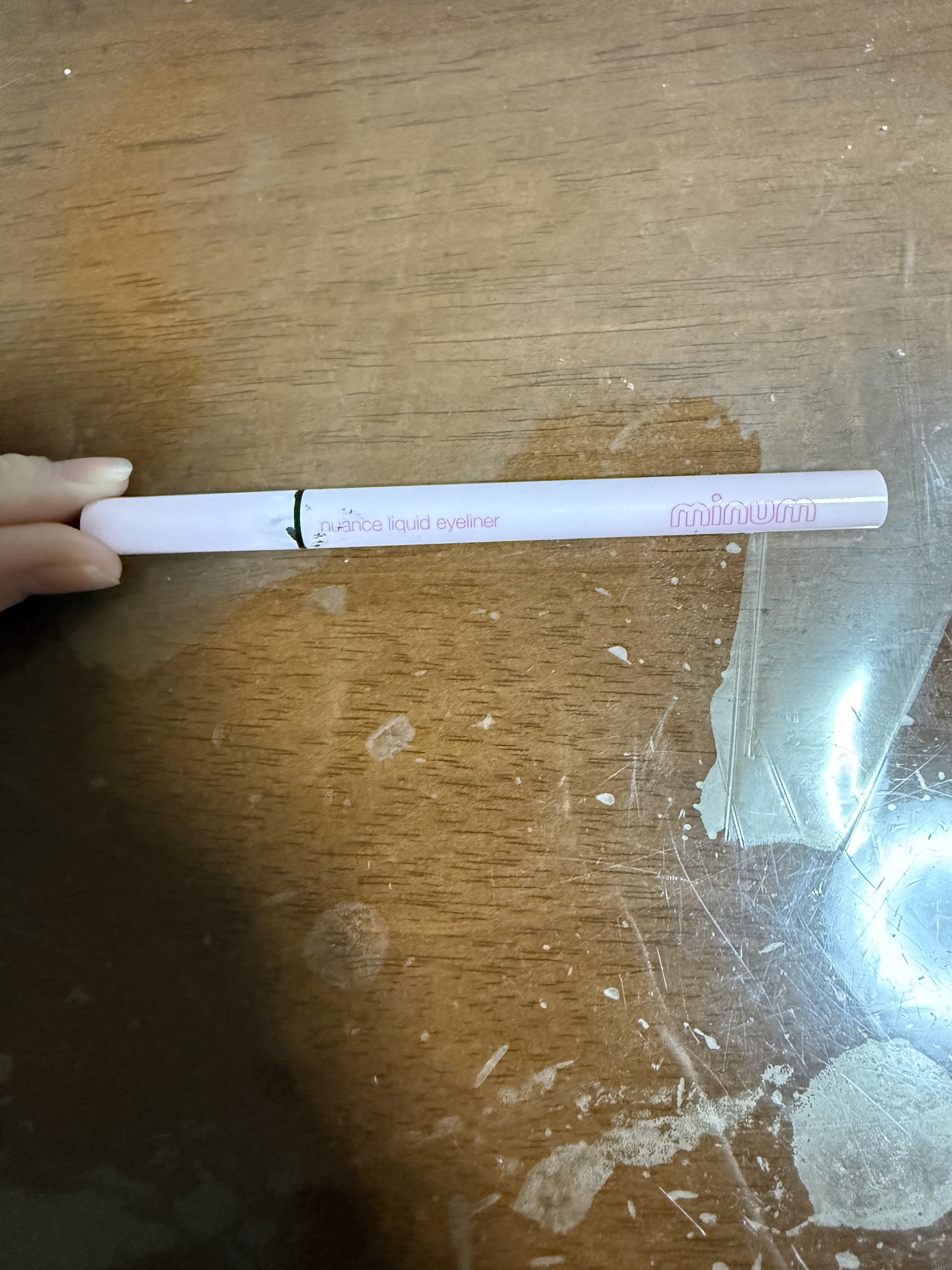 ニュアンスリキッドアイライナー 01 ピュアブラック/minum/リキッドアイライナーを使ったクチコミ（1枚目）