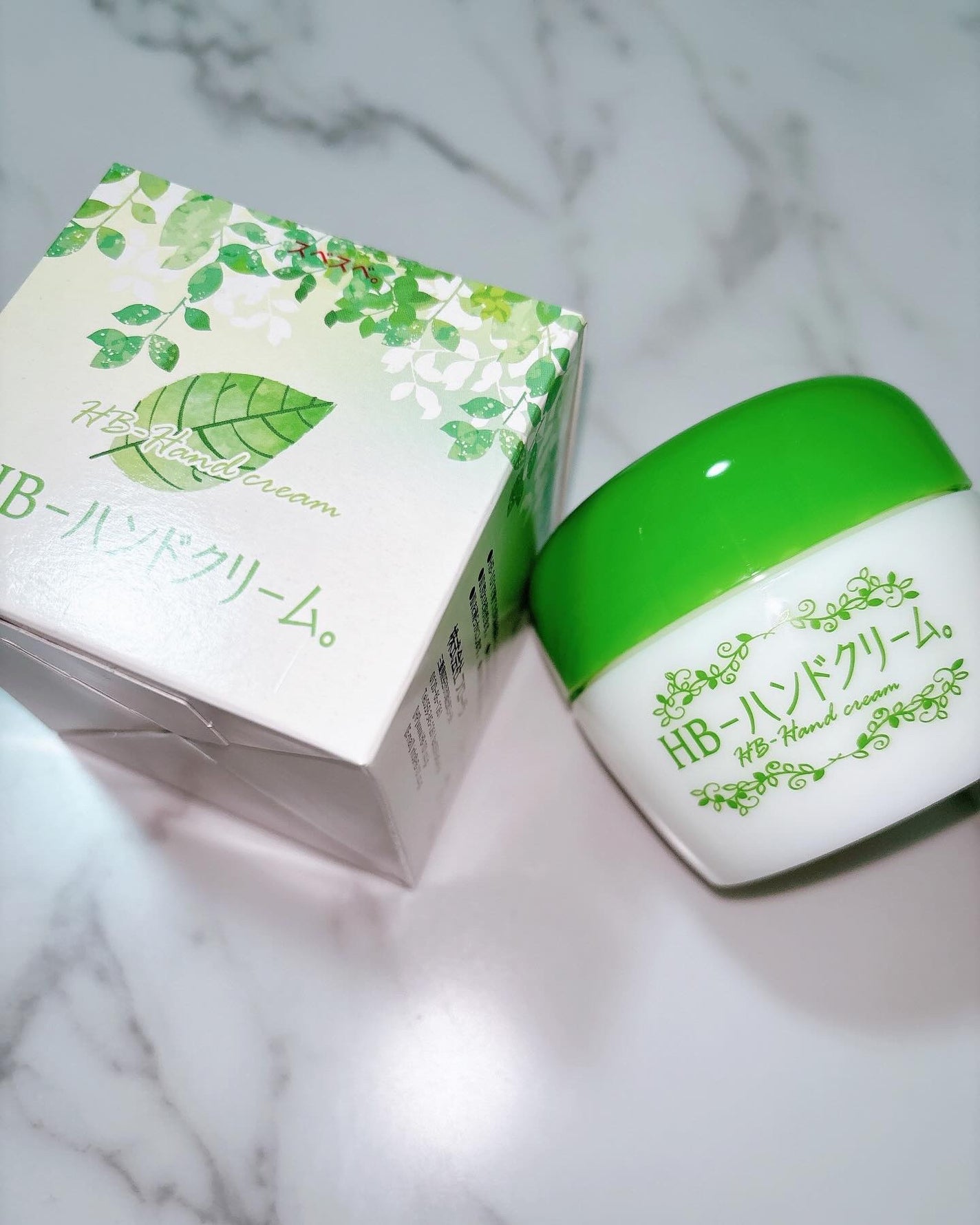 HB-ハンドクリーム/フローラ/ハンドクリームを使ったクチコミ(1枚目)
