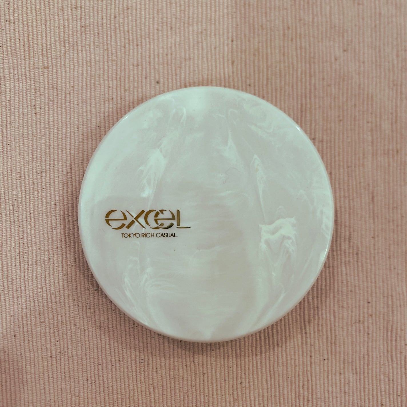 ラスタリングシアーパウダー/excel/プレストパウダーを使ったクチコミ(1枚目)