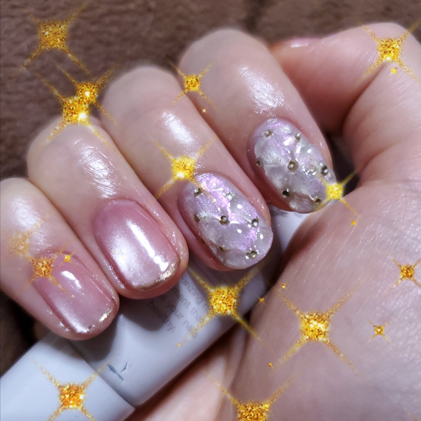 🧸kumako🧸フォロバ100 on LIPS 「セルフネイル日記今年最後のネイルは、冬らしいキルティングネイル..」(2枚目)