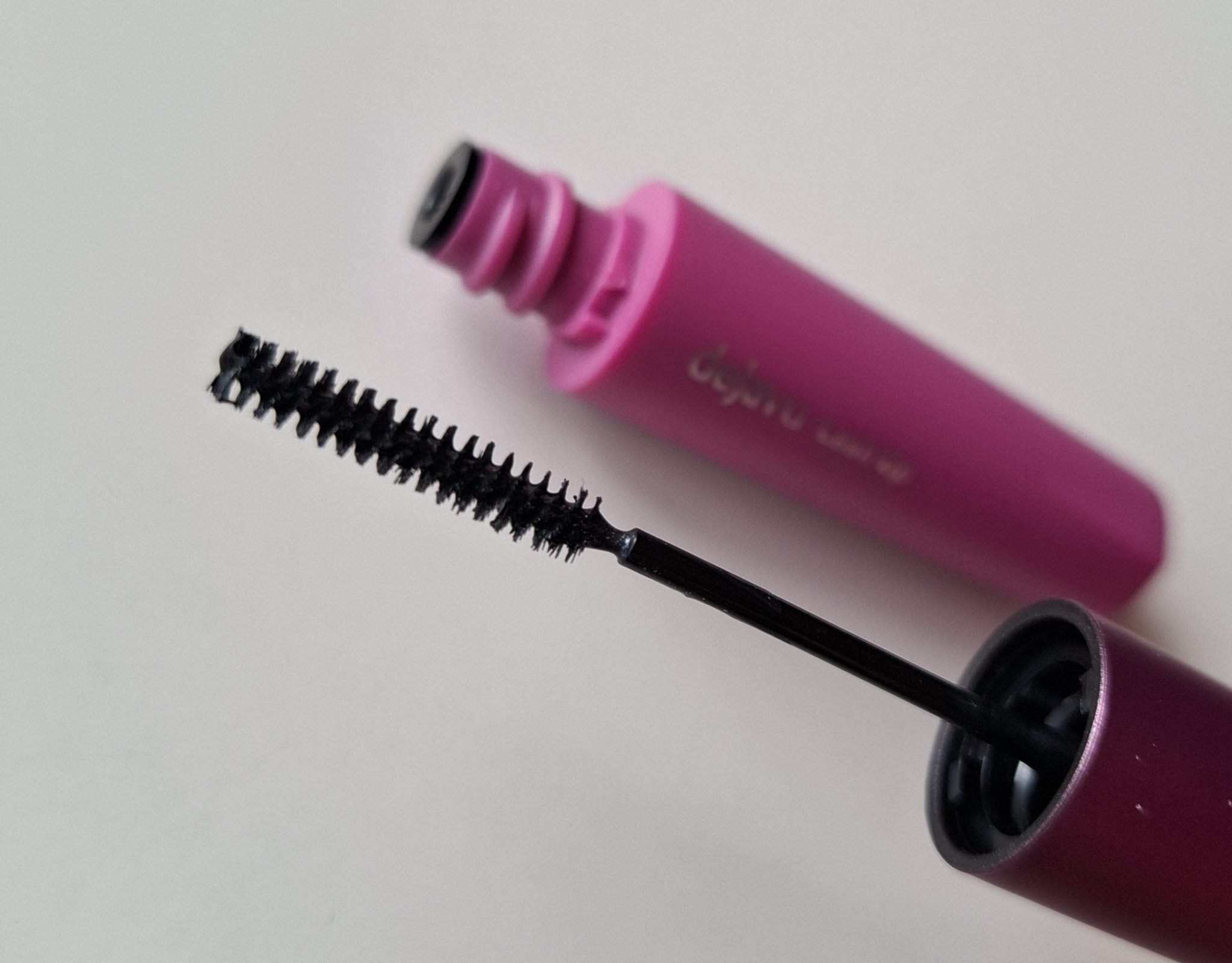 「塗るつけまつげ」自まつげ際立てタイプ/デジャヴュ/マスカラを使ったクチコミ（2枚目）