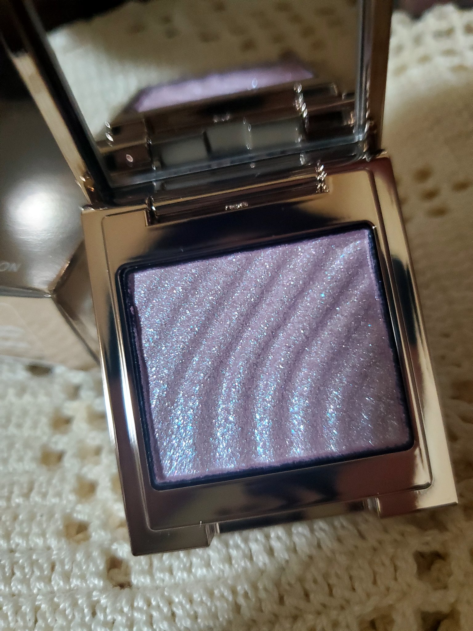 ルナソル モノアイカラーレーション/LUNASOL/単色アイシャドウを使ったクチコミ（3枚目）