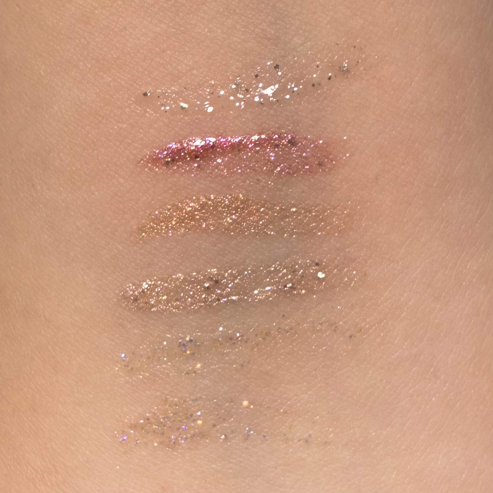 ジルスチュアート　アイダイヤモンド グリマー/JILL STUART/グリッターを使ったクチコミ（2枚目）