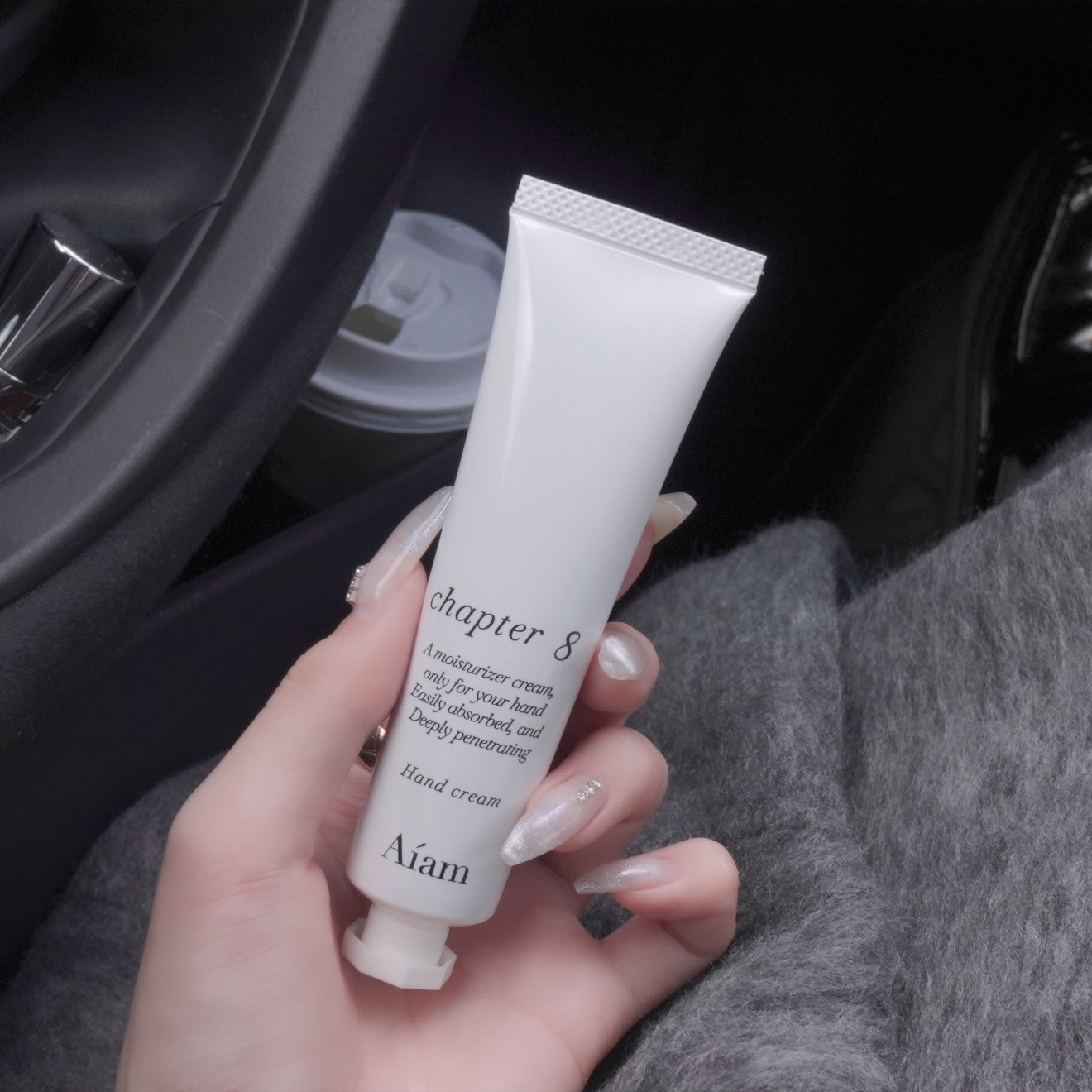 aiamの8、リピするくらい大好きな香りなんだけどハンドクリームも最高、、