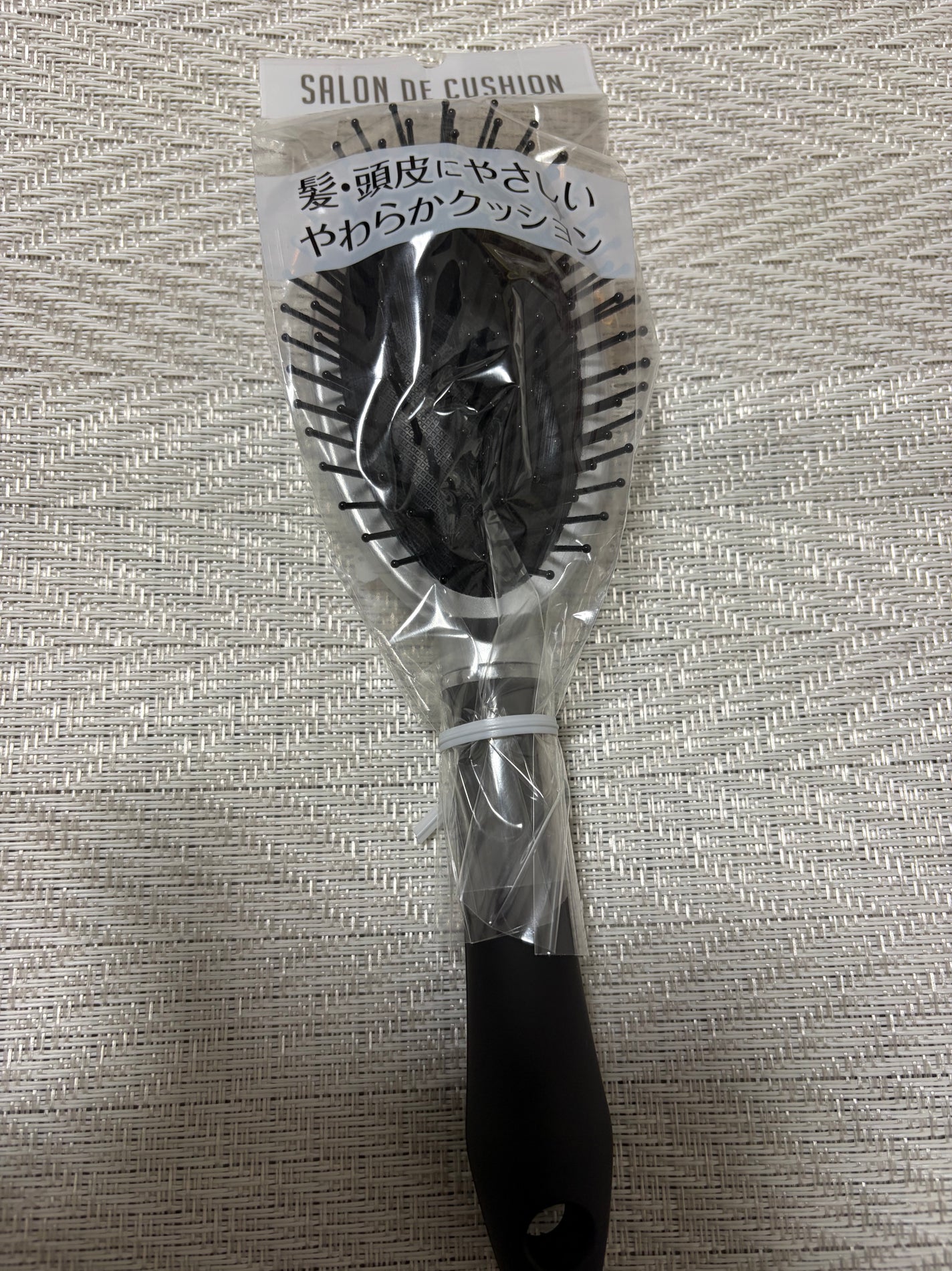 やわらかクッションブラシ/キャンドゥ/ヘアブラシを使ったクチコミ(1枚目)