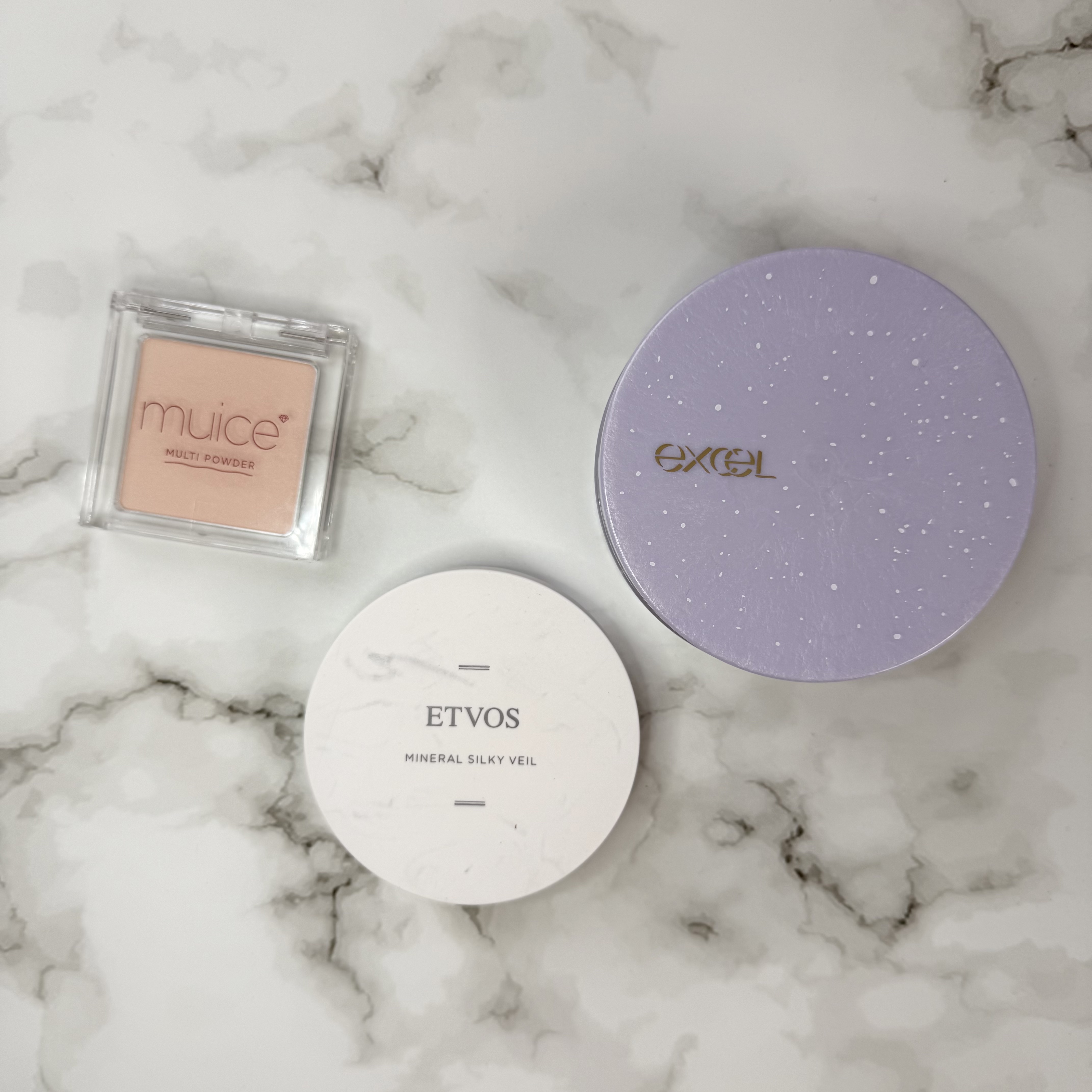 ミネラルシルキーベール/エトヴォス/プレストパウダーを使ったクチコミ（2枚目）