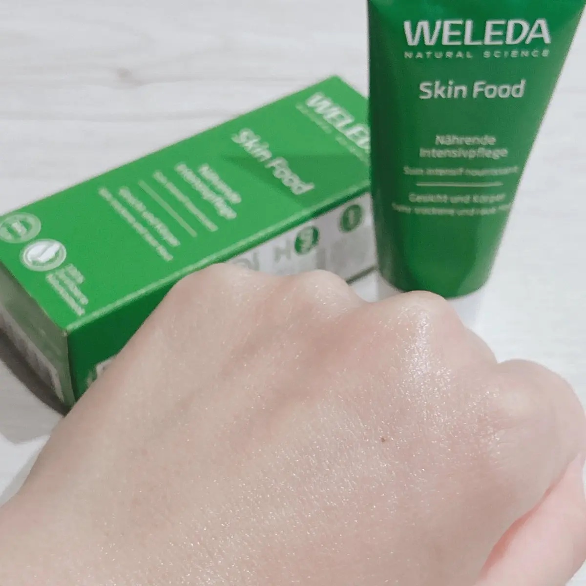 スキンフード /WELEDA/ボディクリームを使ったクチコミ（3枚目）