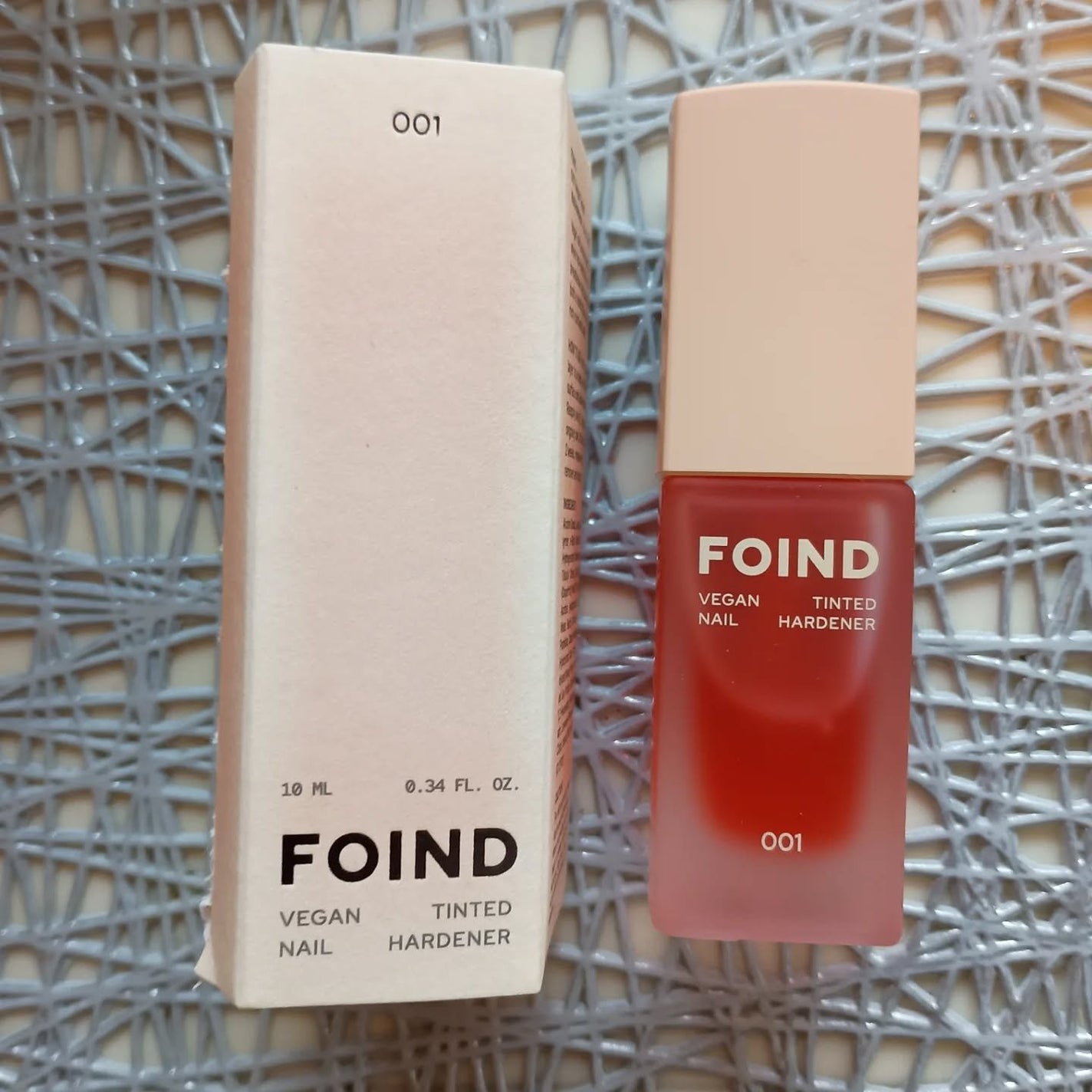 001 ヴィーガンティンテッドネイルハードナー/FOIND/ネイル用品を使ったクチコミ(1枚目)