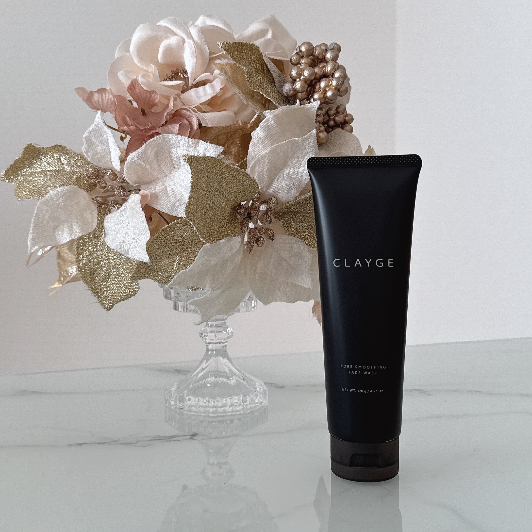 CLAYGE クレージュ ポアスムージング フェイスウォッシュ ブラックのクチコミ「クレージュのアイテムが好きで色々と使ってみているのですが今回使ったのは
ポアスムージング フェ.....」（1枚目）