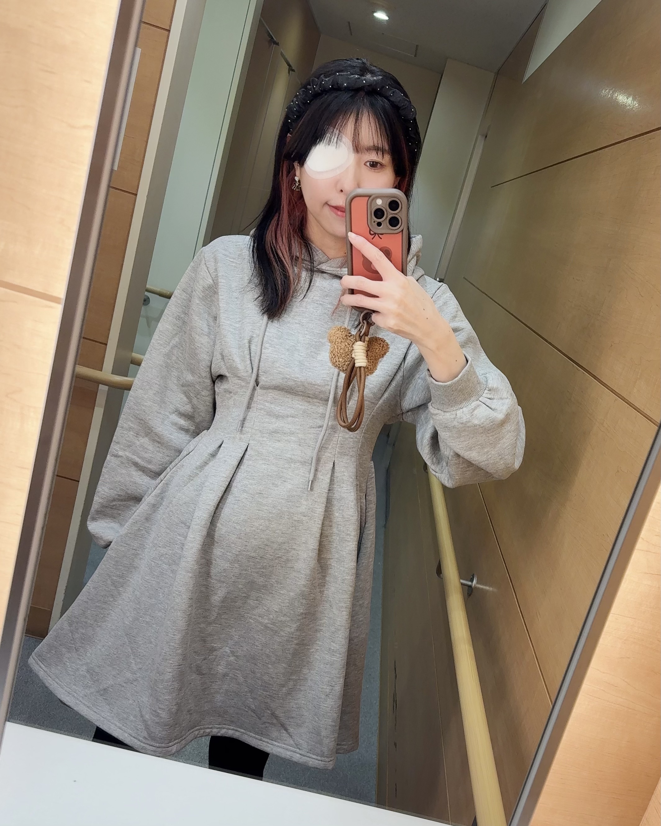 ♡ ••┈┈┈┈┈┈┈┈•• ♡

GRL

裏起毛スウェットパーカーミニワンピース

♡ ••┈┈┈┈┈┈┈┈•• ♡



カジュアルなパーカーのワンピースで可愛い！と思ってグレイルで勝ったよദ്ദി＞ᴗ＜)🎀✧

￥1999で色はこ