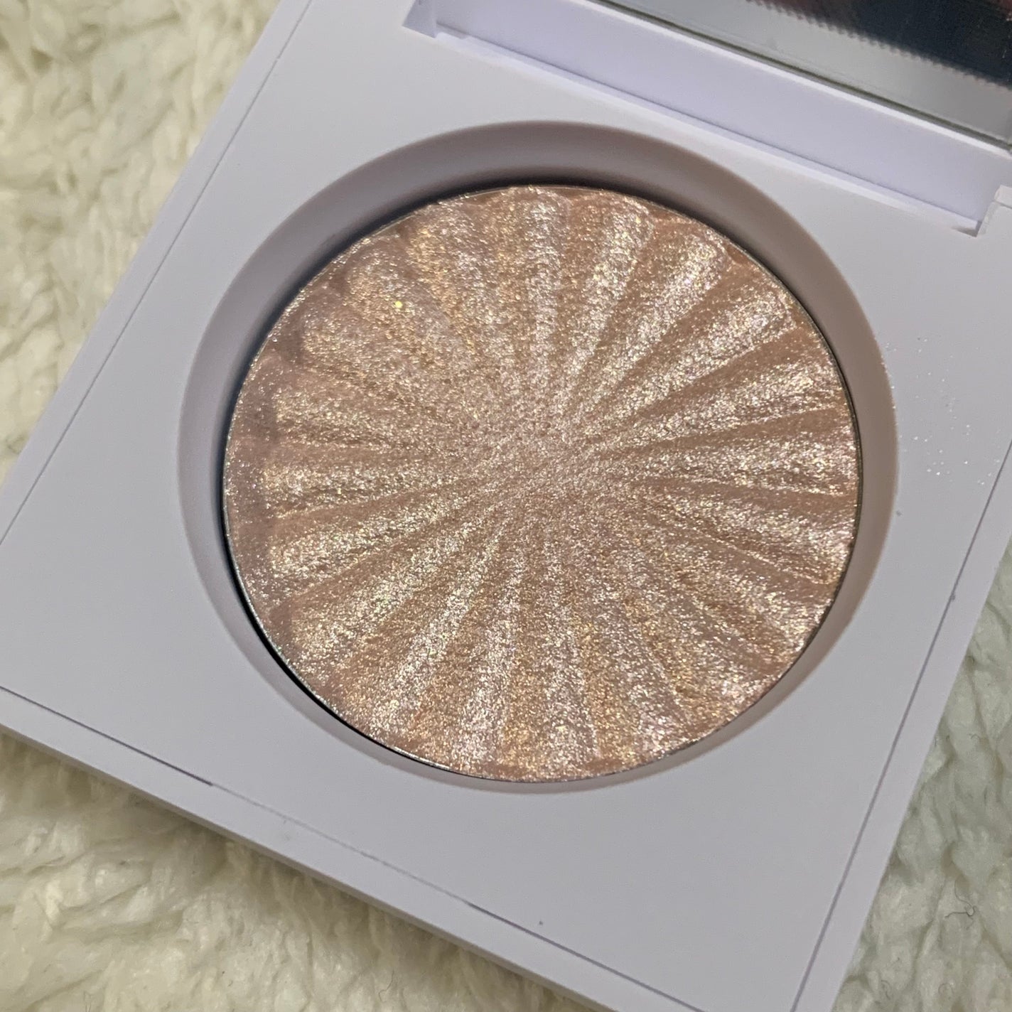 OFRA mini Highlighter/Ofra Cosmetics/パウダーハイライトを使ったクチコミ(2枚目)