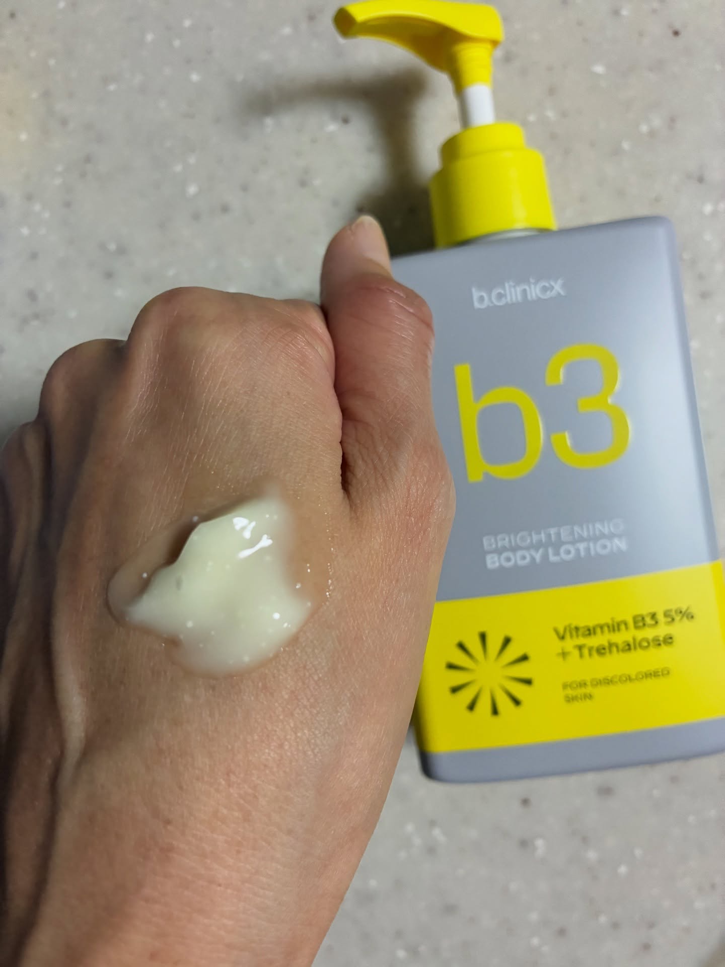 ナイアシンアミド 5% ボディローション/b.clinicx/ボディローションを使ったクチコミ（2枚目）
