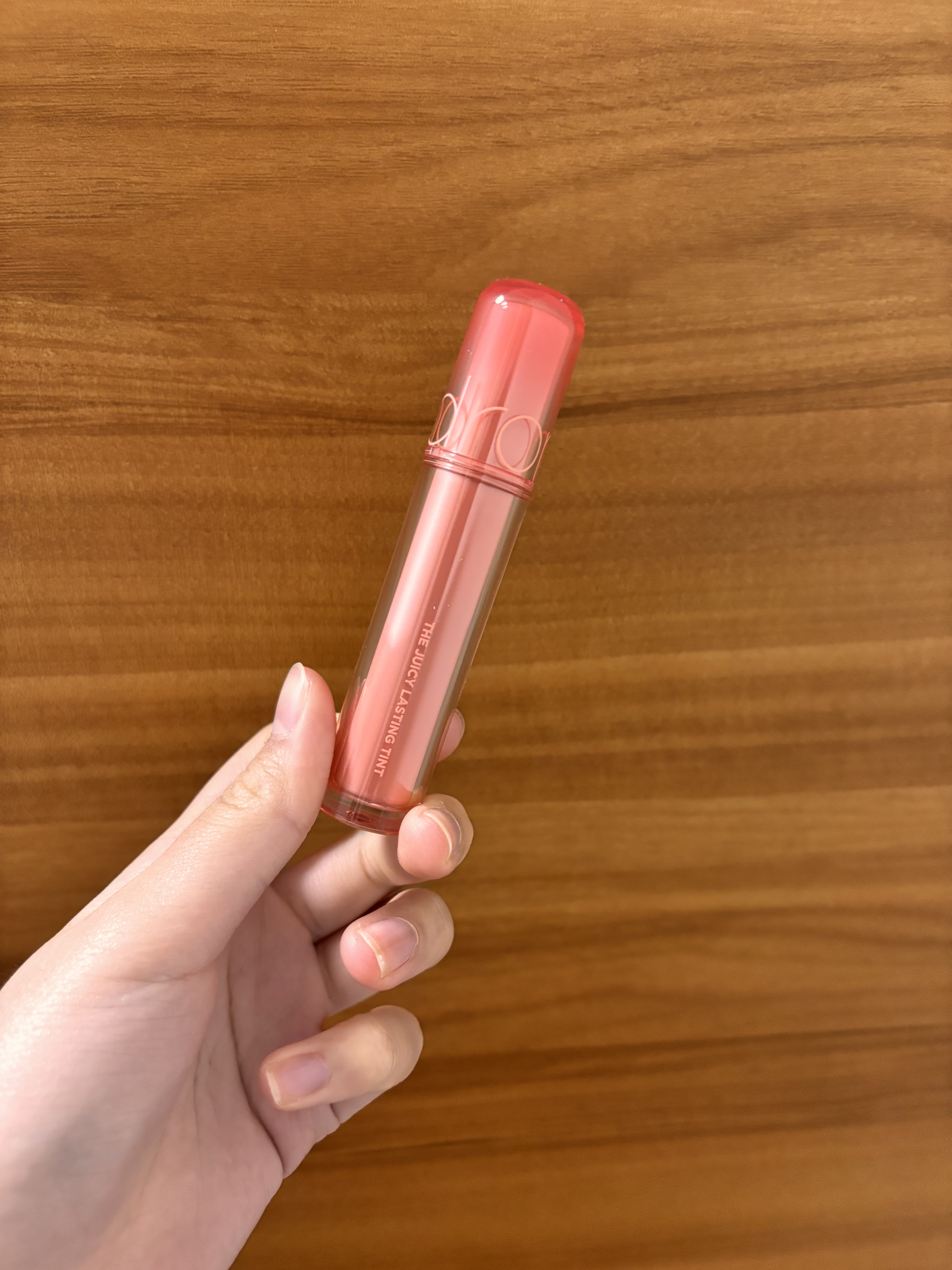 ザ ジューシーラスティングティント/rom&nd/リップティントを使ったクチコミ（2枚目）