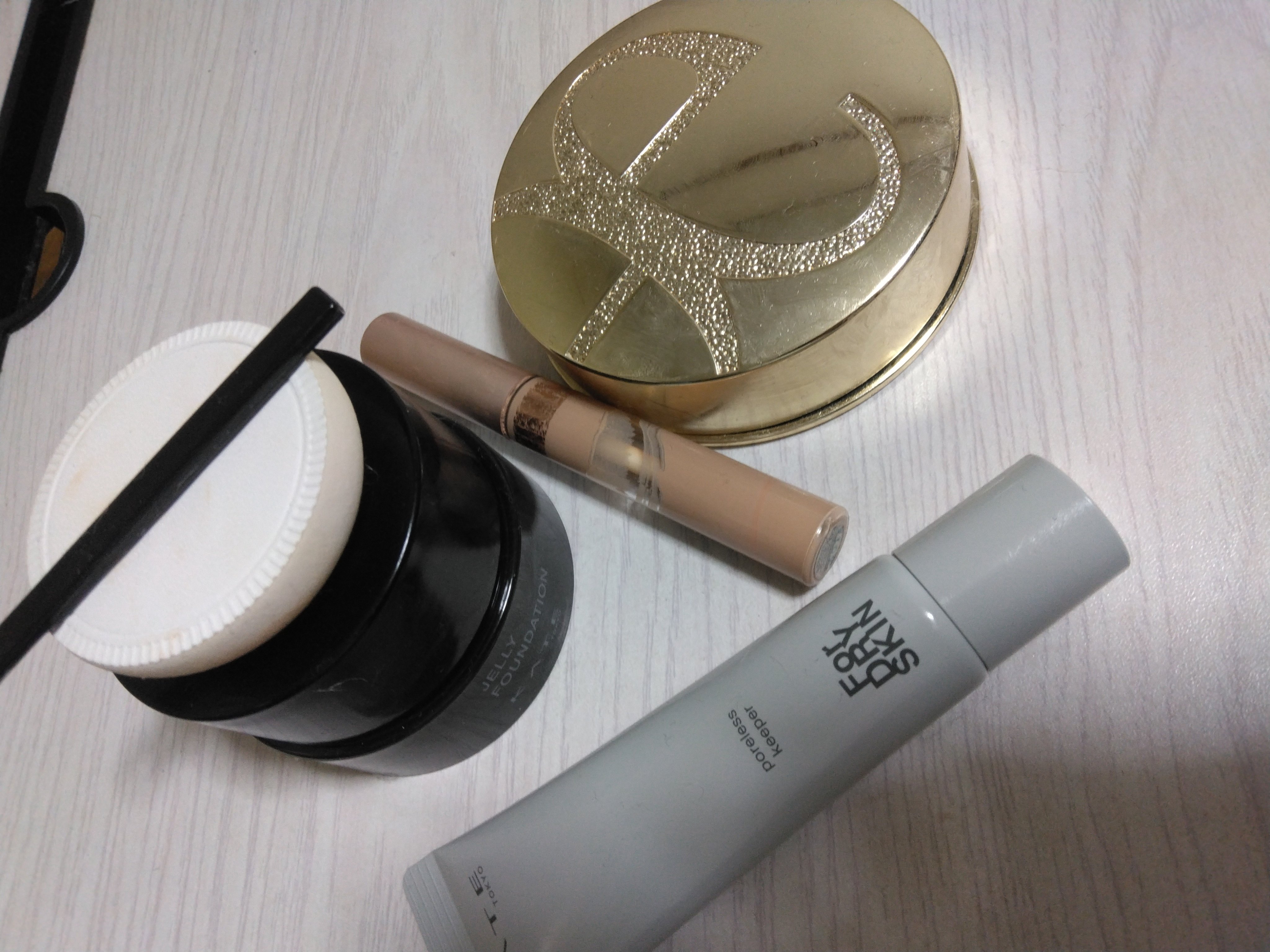 カバー＆ストレッチコンシーラー UV/キャンメイク/リキッドコンシーラーを使ったクチコミ（1枚目）