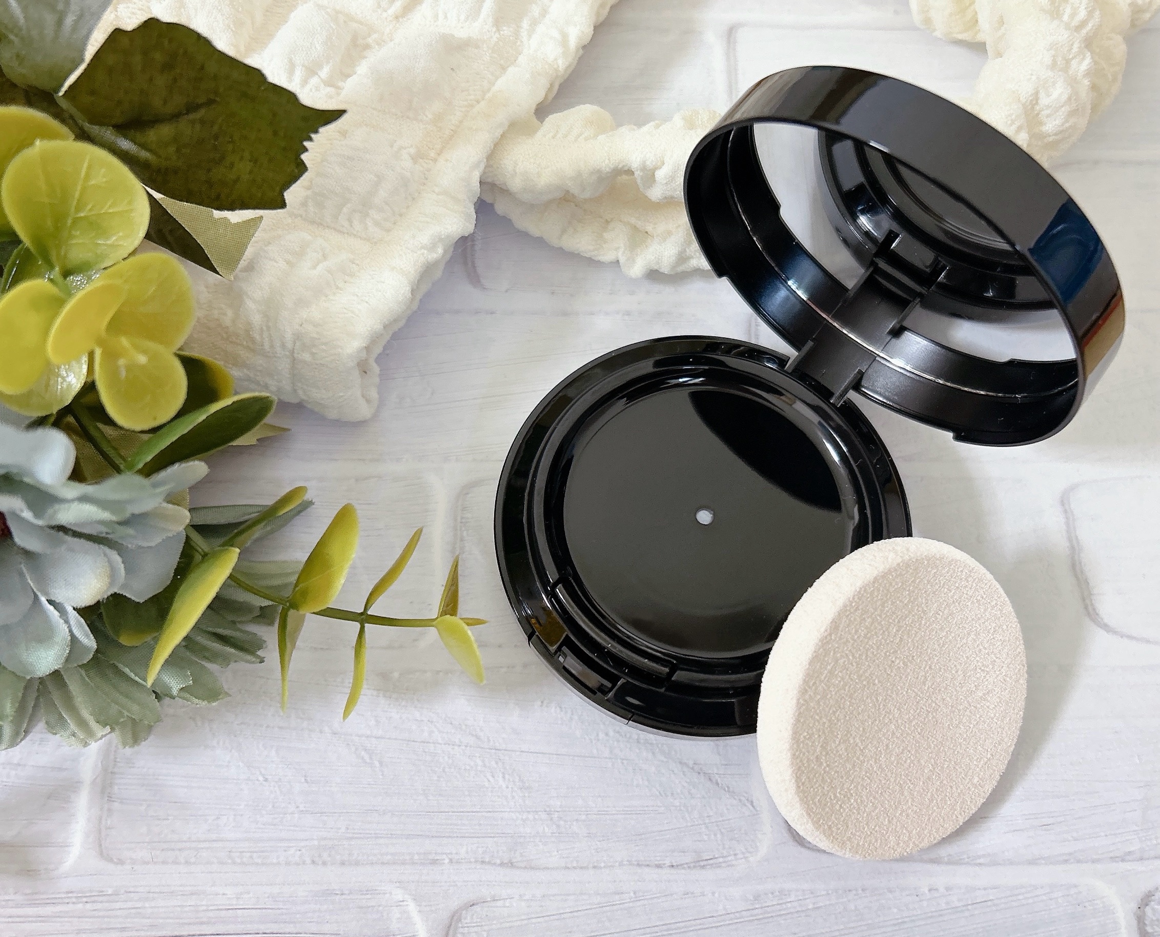 ミネラルリキッドリー ファンデーション SPF22 PA++/MiMC/リキッドファンデーションを使ったクチコミ（3枚目）