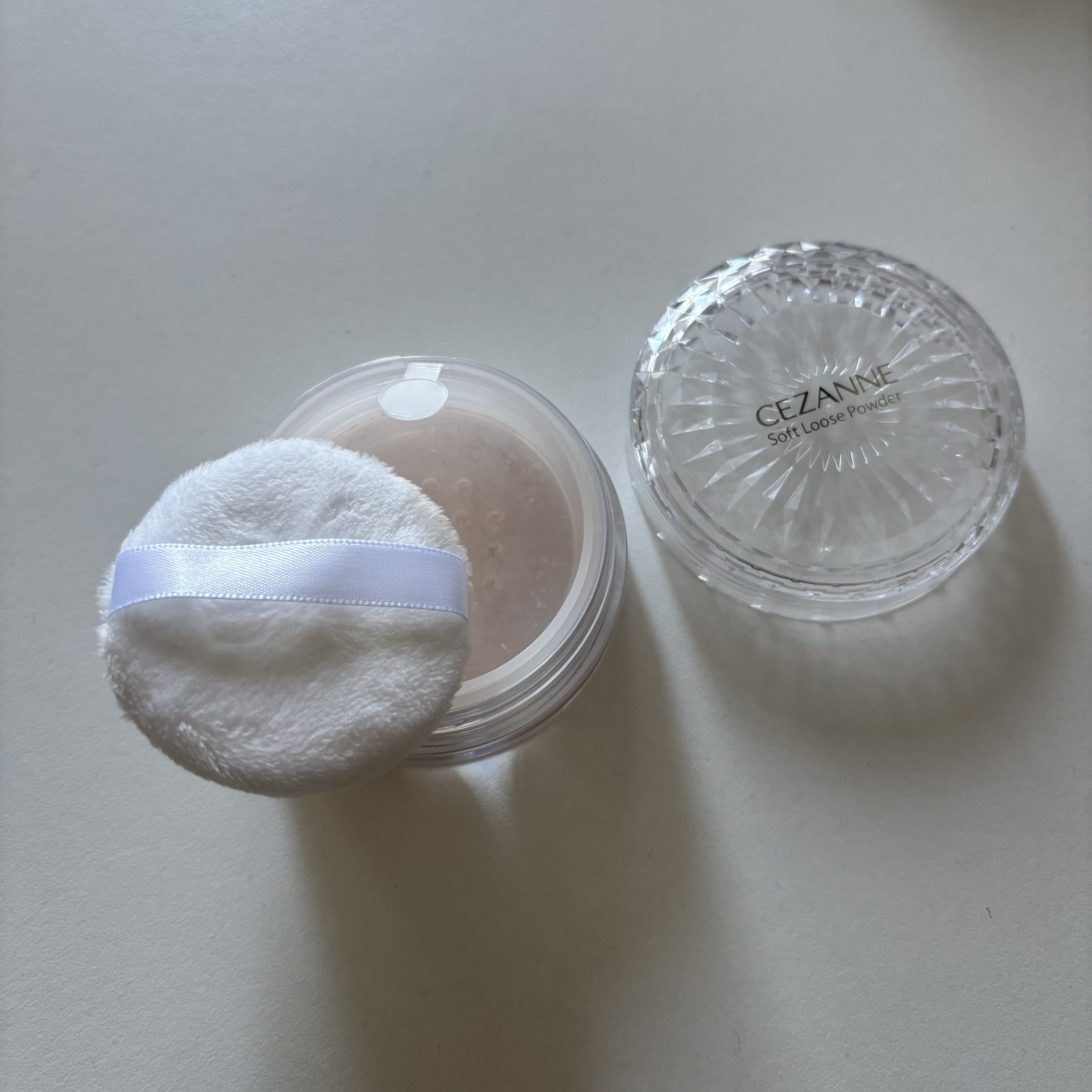 うるふわ仕上げパウダー/CEZANNE/ルースパウダーを使ったクチコミ（2枚目）