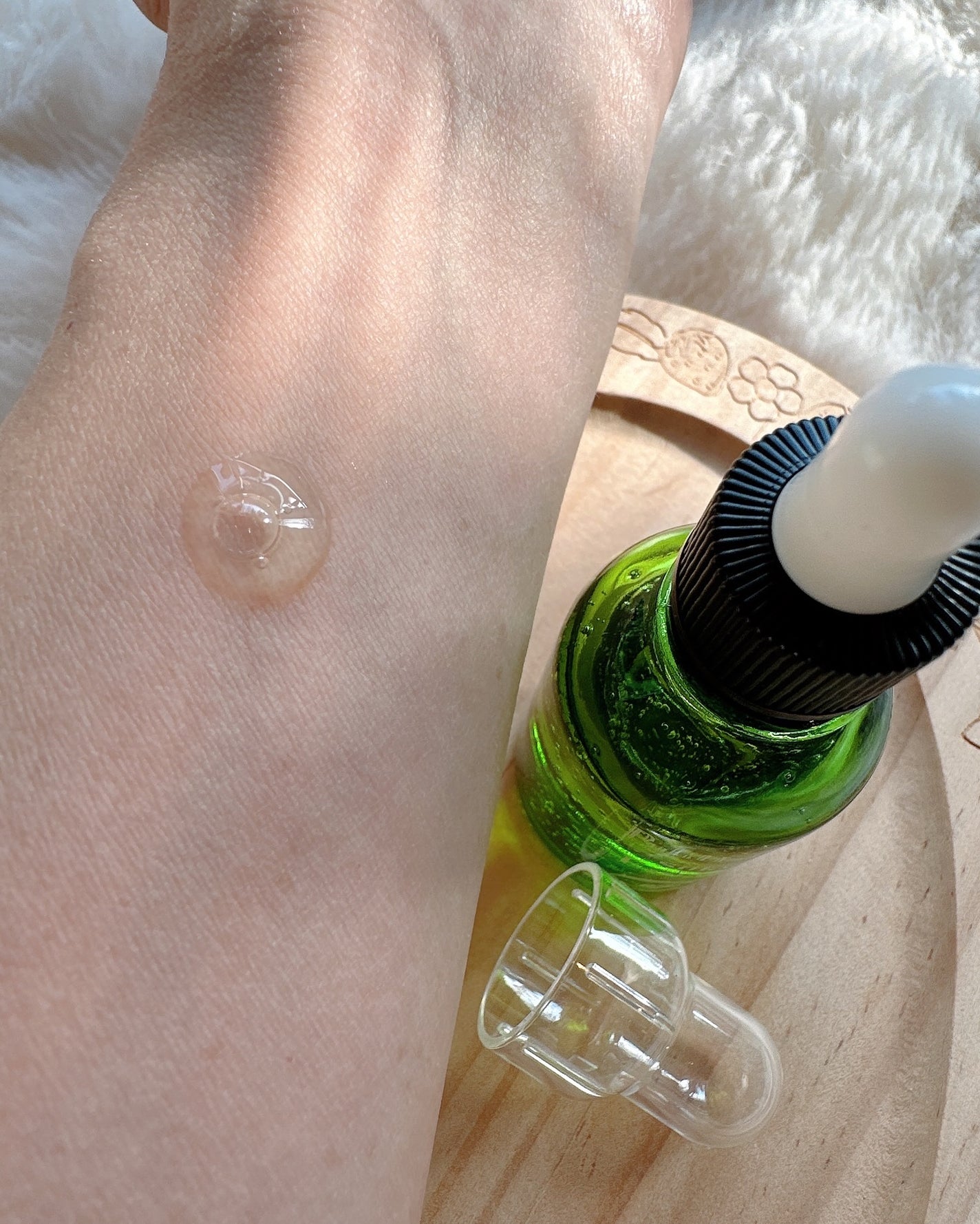 yukano on LIPS 「皮膚科医監修のスキンケアって、やっぱり安心感ちがう🫧✼••┈┈..」(3枚目)