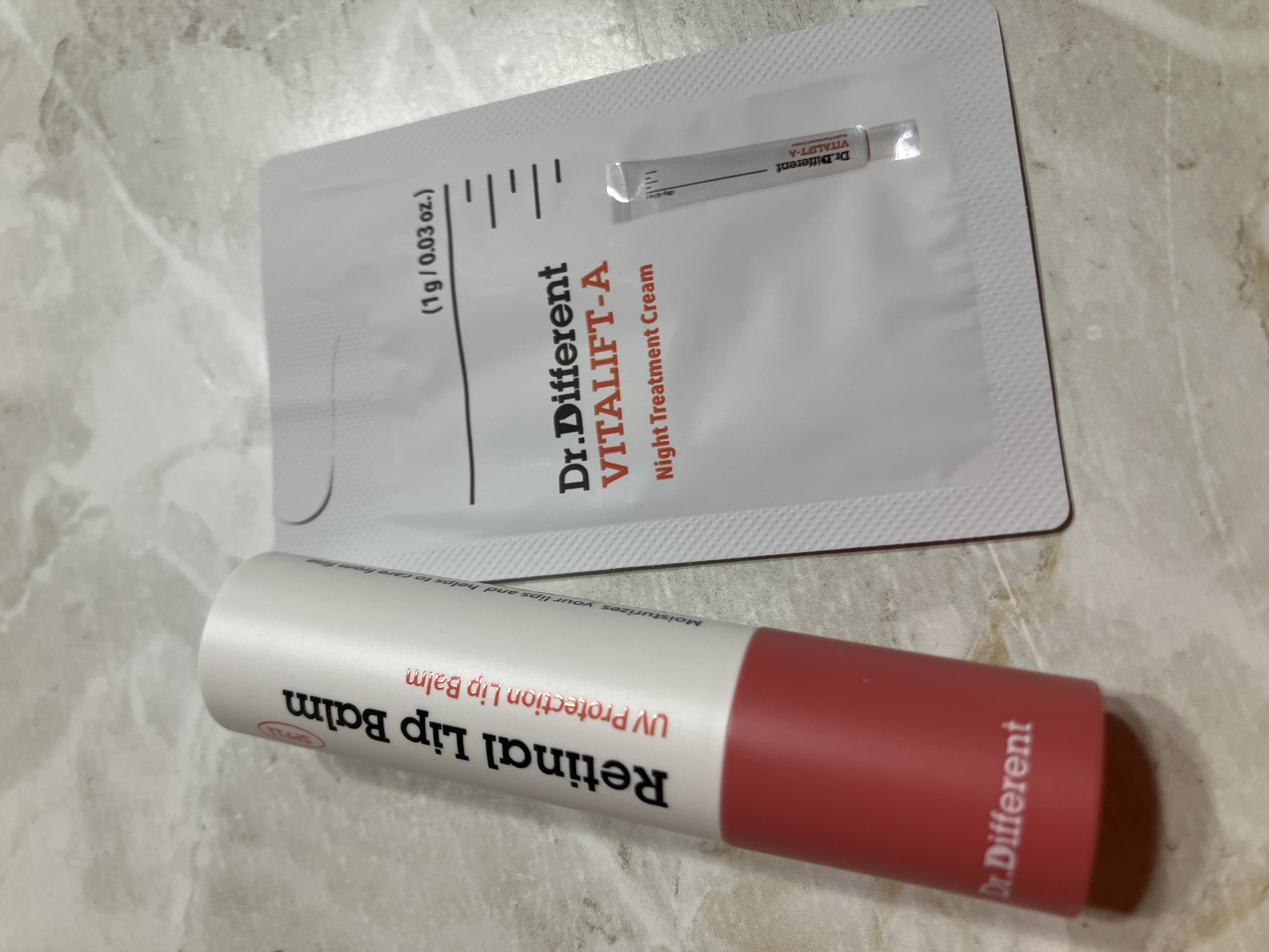 レチナールリップバーム/Dr.Different/リップバームを使ったクチコミ（1枚目）