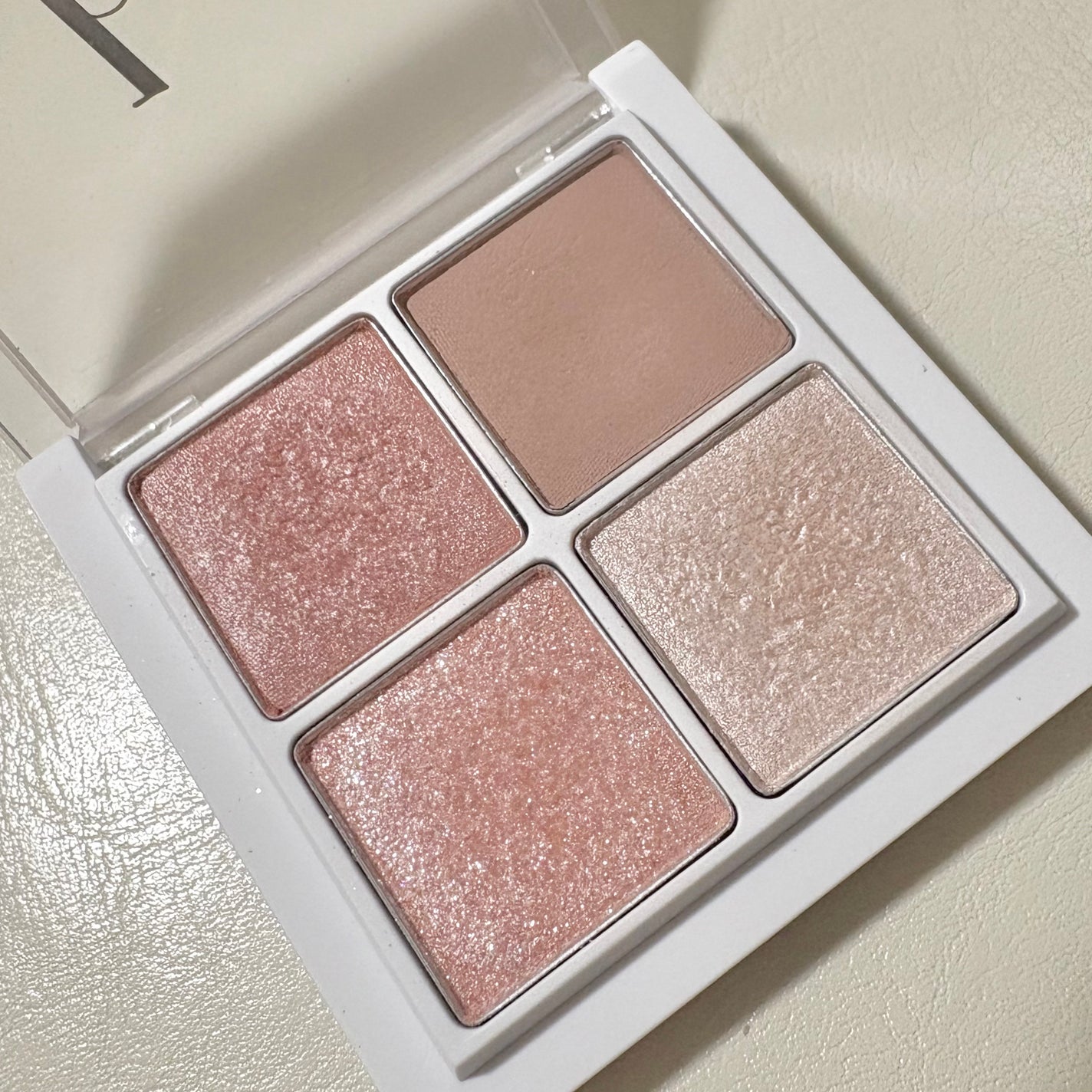 THE アイパレR/b idol/アイシャドウパレットを使ったクチコミ(2枚目)