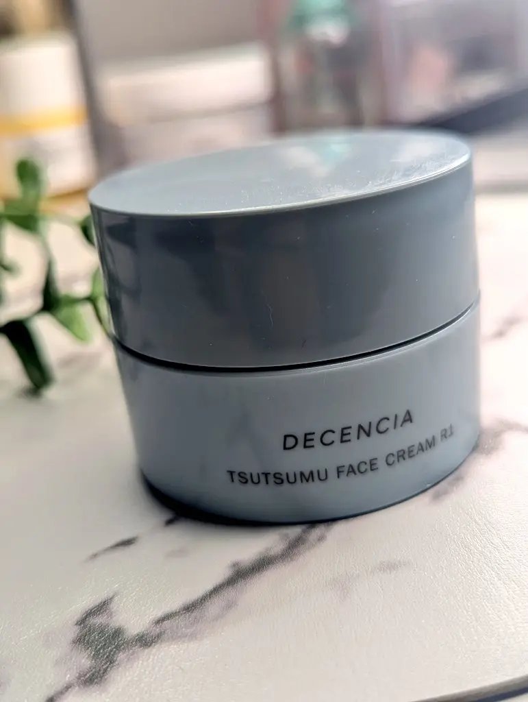 ディセンシア つつむ フェイスクリーム R１/DECENCIA/フェイスクリームを使ったクチコミ（1枚目）
