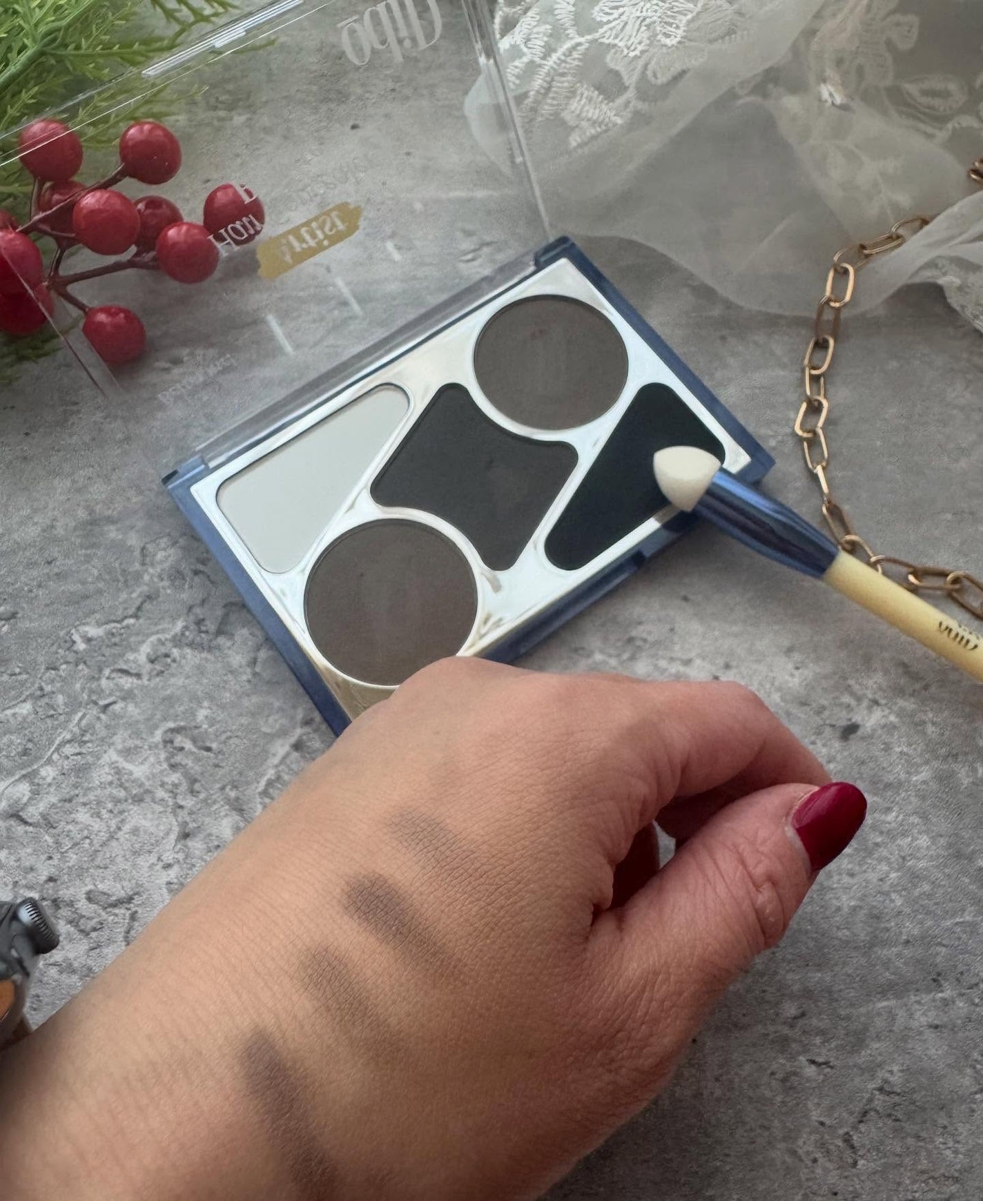 ヘアコンシーラーパレット&アーティスト デュアルブラシ/odiD/その他スタイリングを使ったクチコミ(2枚目)