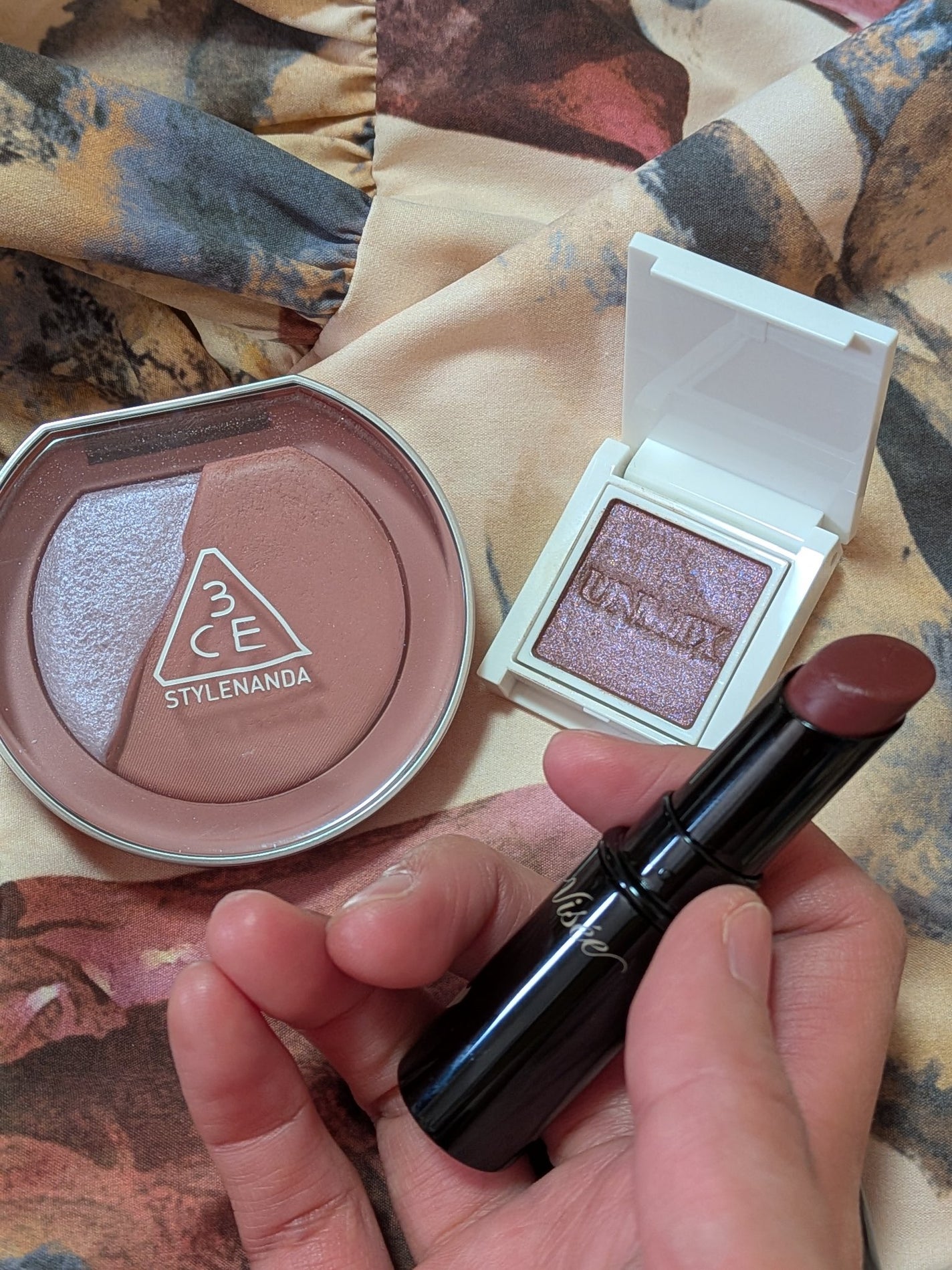 アイリッドニュアンス/UNMIX/単色アイシャドウを使ったクチコミ(1枚目)