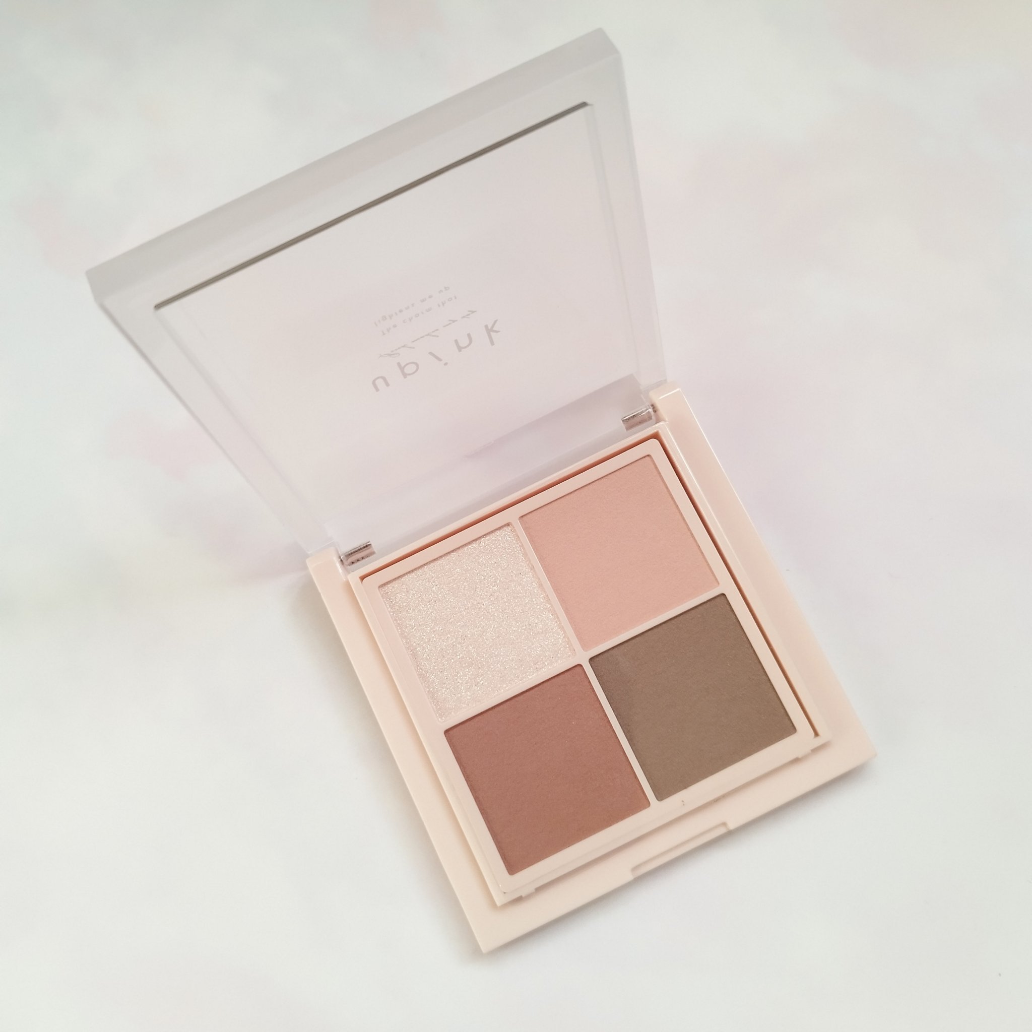 シャインオンステージアイパレット/upink/アイシャドウパレットを使ったクチコミ（1枚目）