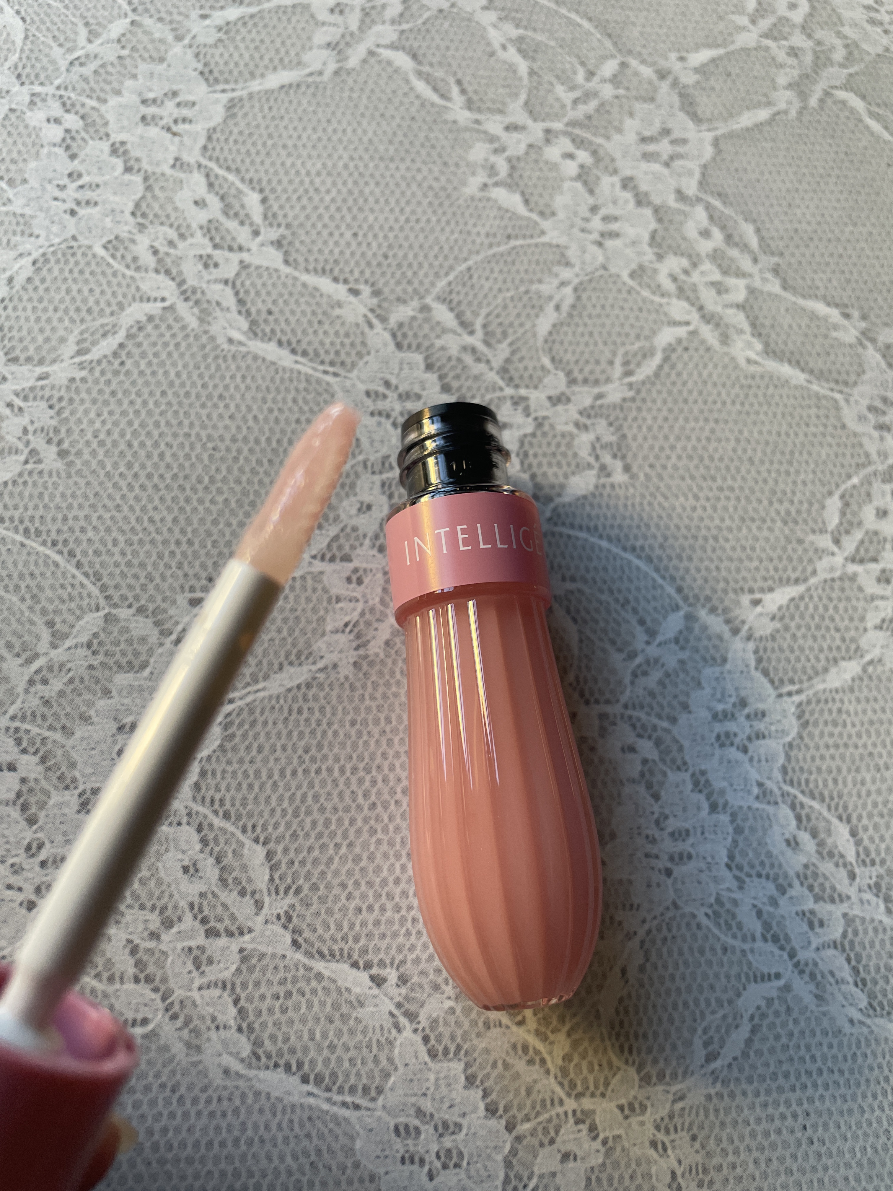 ボリュームプラス リップエッセンスUV/アンテリージェEX/リップ美容液を使ったクチコミ（2枚目）