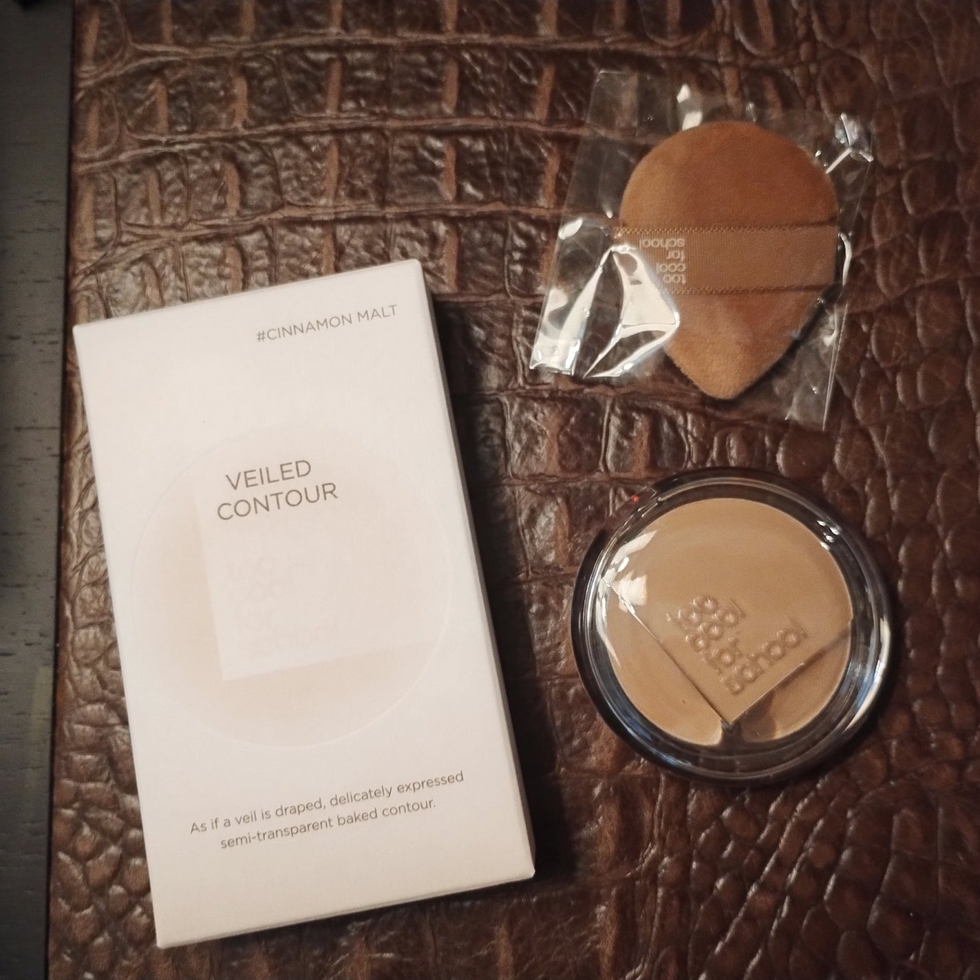 ヴェールドコントゥア/too cool for school/シェーディングを使ったクチコミ(3枚目)