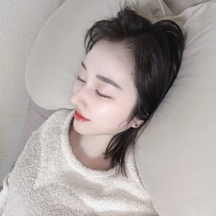 MAI【フォロバ&リムバ100】 on LIPS 「💤💙【kaibo】PILLOW💙💤睡眠姿勢の新常識😴💤寝ている..」(3枚目)