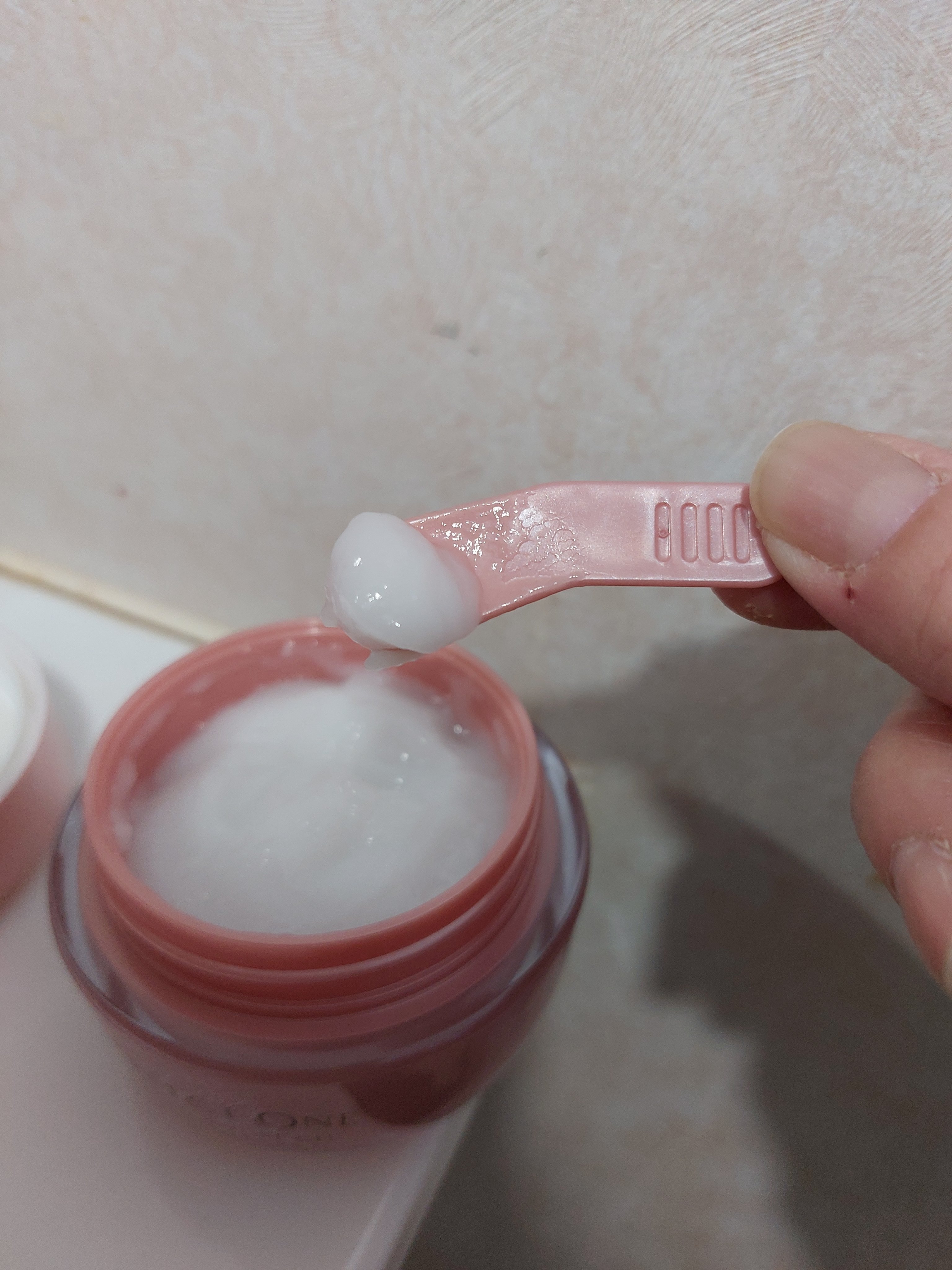 パーフェクトワン 薬用スーパーモイスチャージェル/パーフェクトワン/オールインワン化粧品を使ったクチコミ（3枚目）