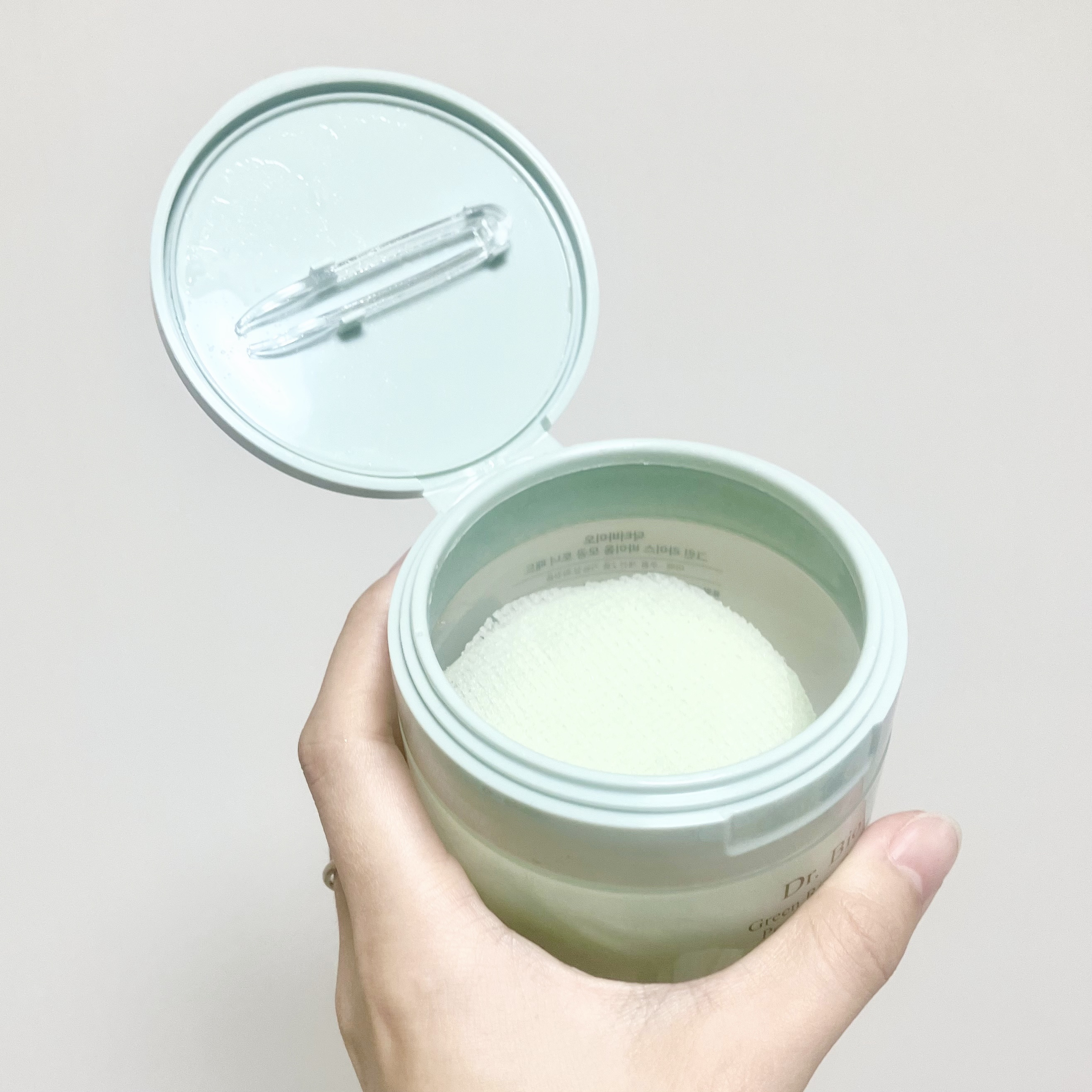 緑米バイオーム™トーンアップ毛穴トナーパッド/Dr.Bio/トナーパッドを使ったクチコミ（2枚目）