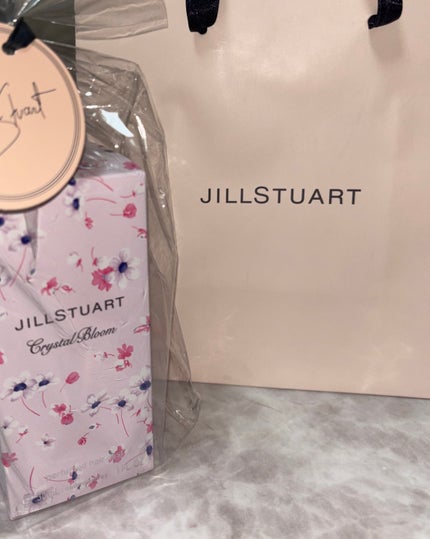 クリスタルブルーム パフュームド ヘアミスト/JILL STUART/ヘアミストを使ったクチコミ(4枚目)