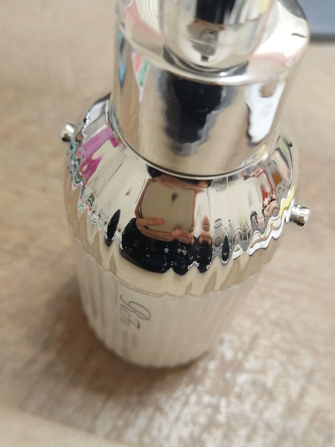 ReFa リファミルクプロテインシャンプー/トリートメントのクチコミ「洗い流さないトリートメントです！ホワイトフローラルムスク？という香りらしくきつくなく清潔感のあ.....」（1枚目）