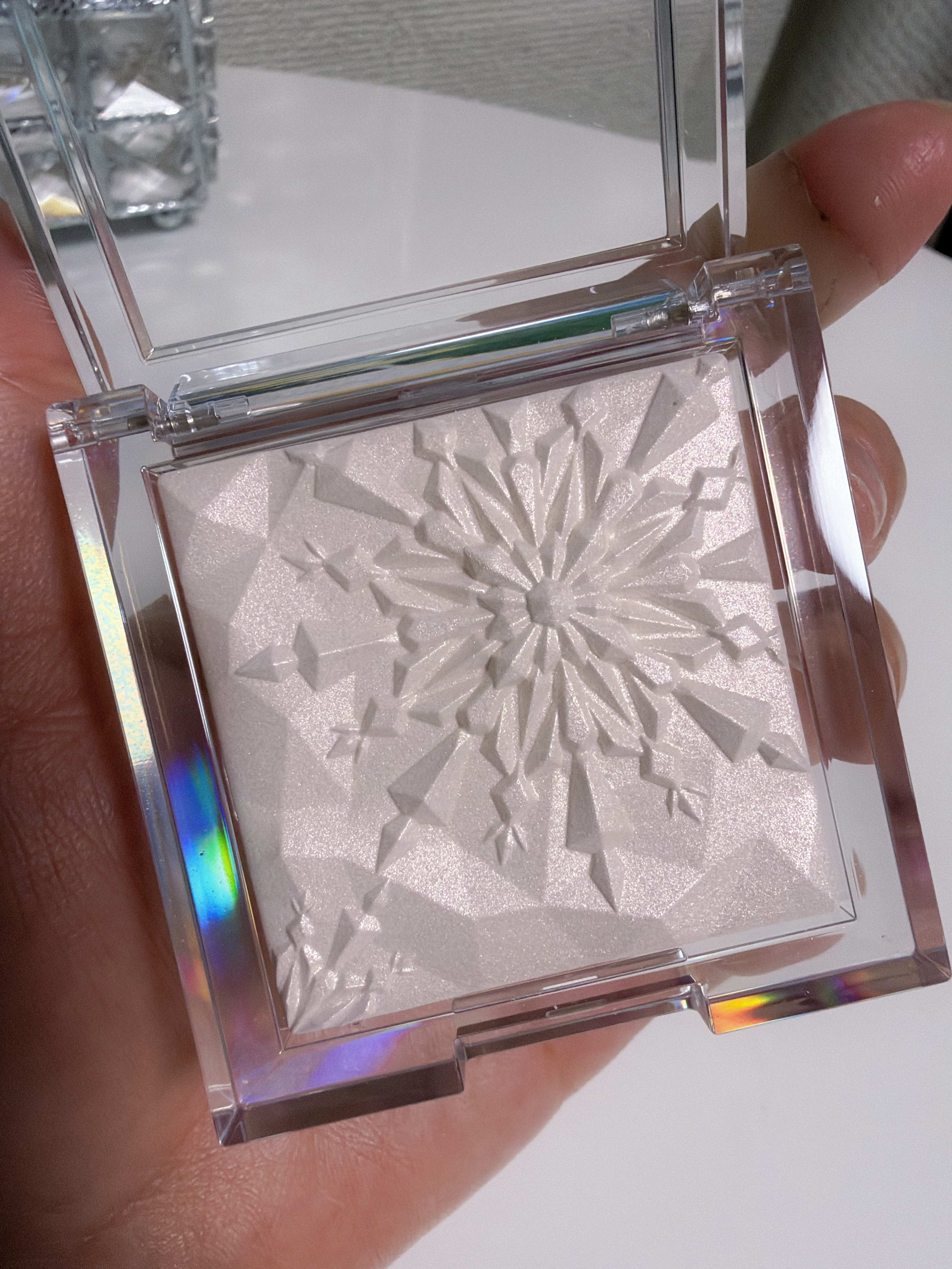 クリオ プリズム ハイライター/CLIO/パウダーハイライトを使ったクチコミ（2枚目）