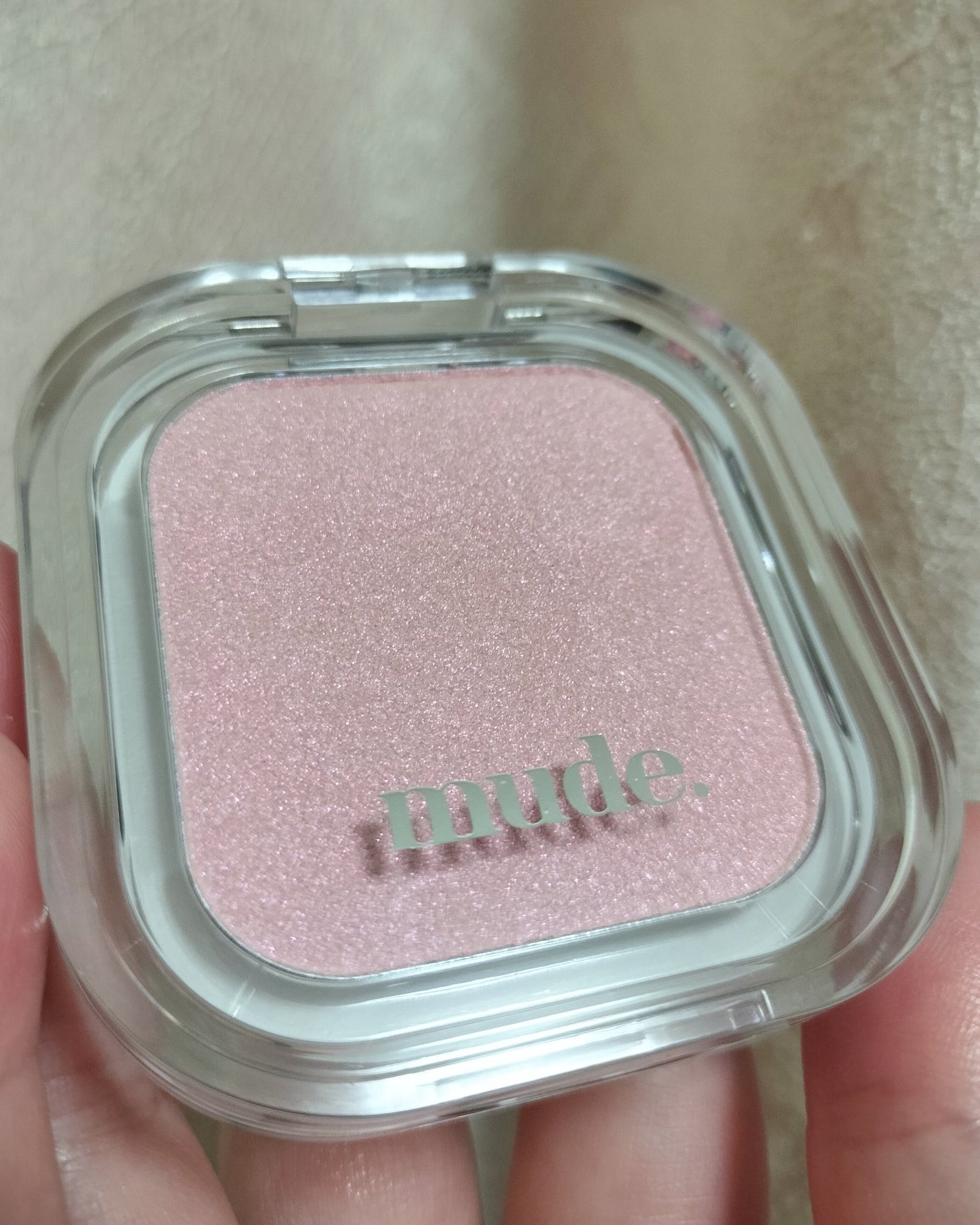 フェイスフィルボリューマーハイライター/mude./パウダーハイライトを使ったクチコミ(2枚目)