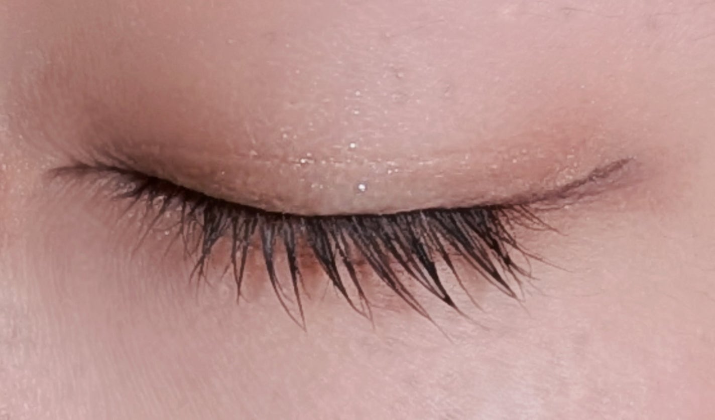「塗るつけまつげ」自まつげ際立てタイプ/デジャヴュ/マスカラを使ったクチコミ(3枚目)