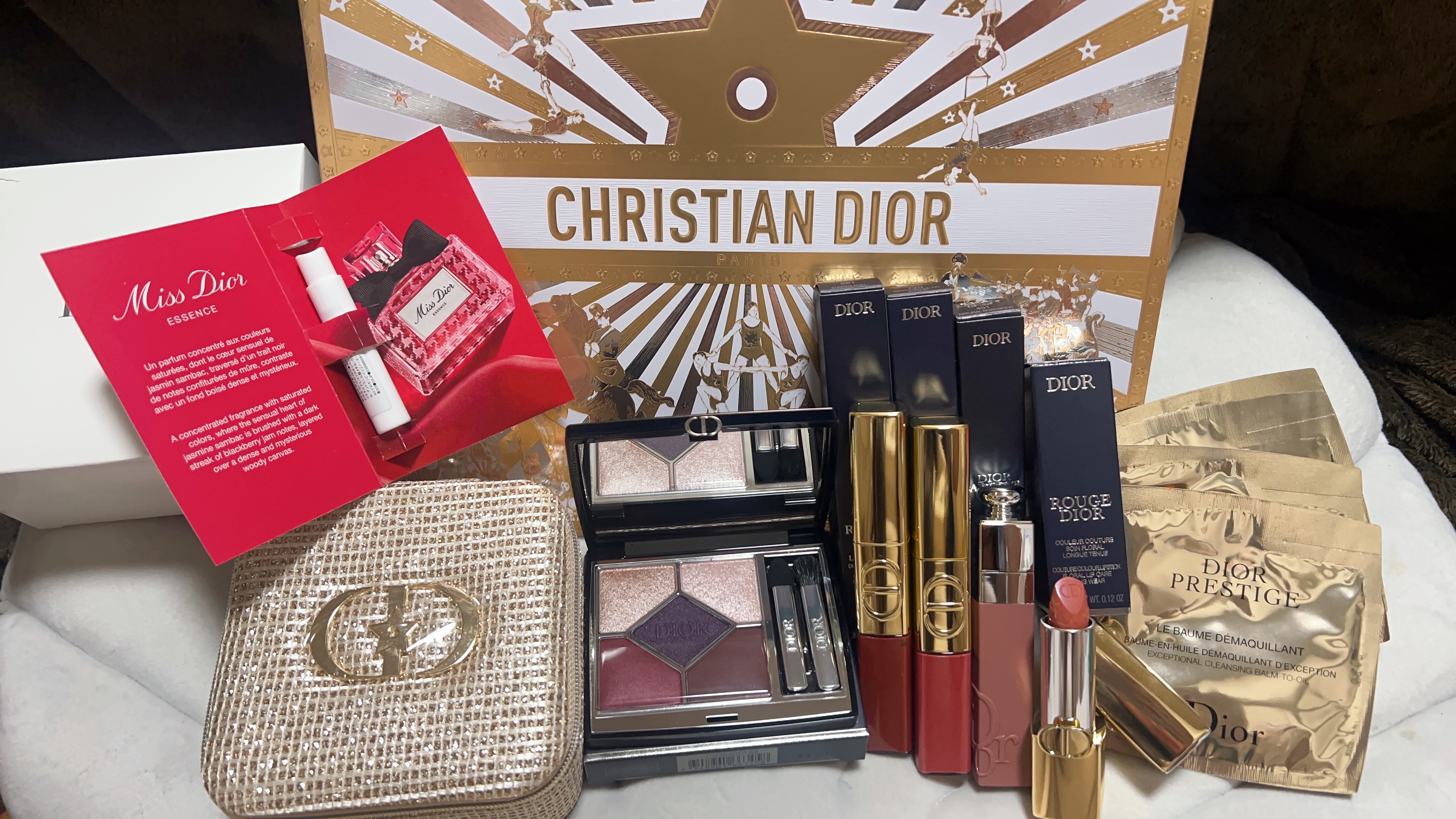 リップガラス エアー スノビッシュ（バブルガムピンク）/M・A・C/リップグロスを使ったクチコミ（2枚目）