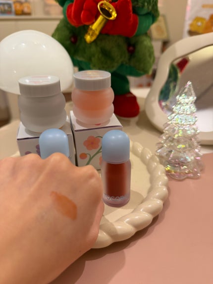 ジューシーベリープランピングリップオイル 00 フローズンベリー/TOCOBO/リップグロスを使ったクチコミ(3枚目)