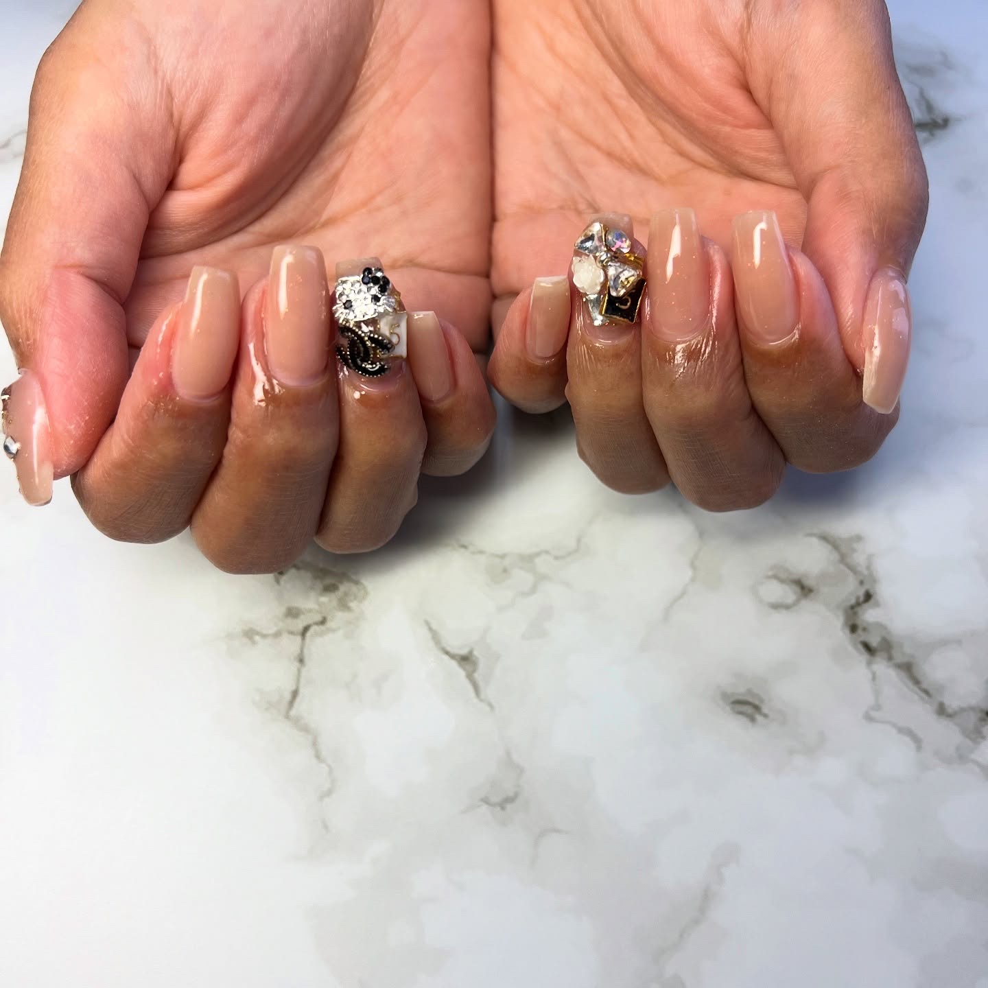 #ネイル,#ニュアンスネイル,#ジェルネイル,#ギャルネイル,#ネイル,#城陽ネイルのネイルデザイン