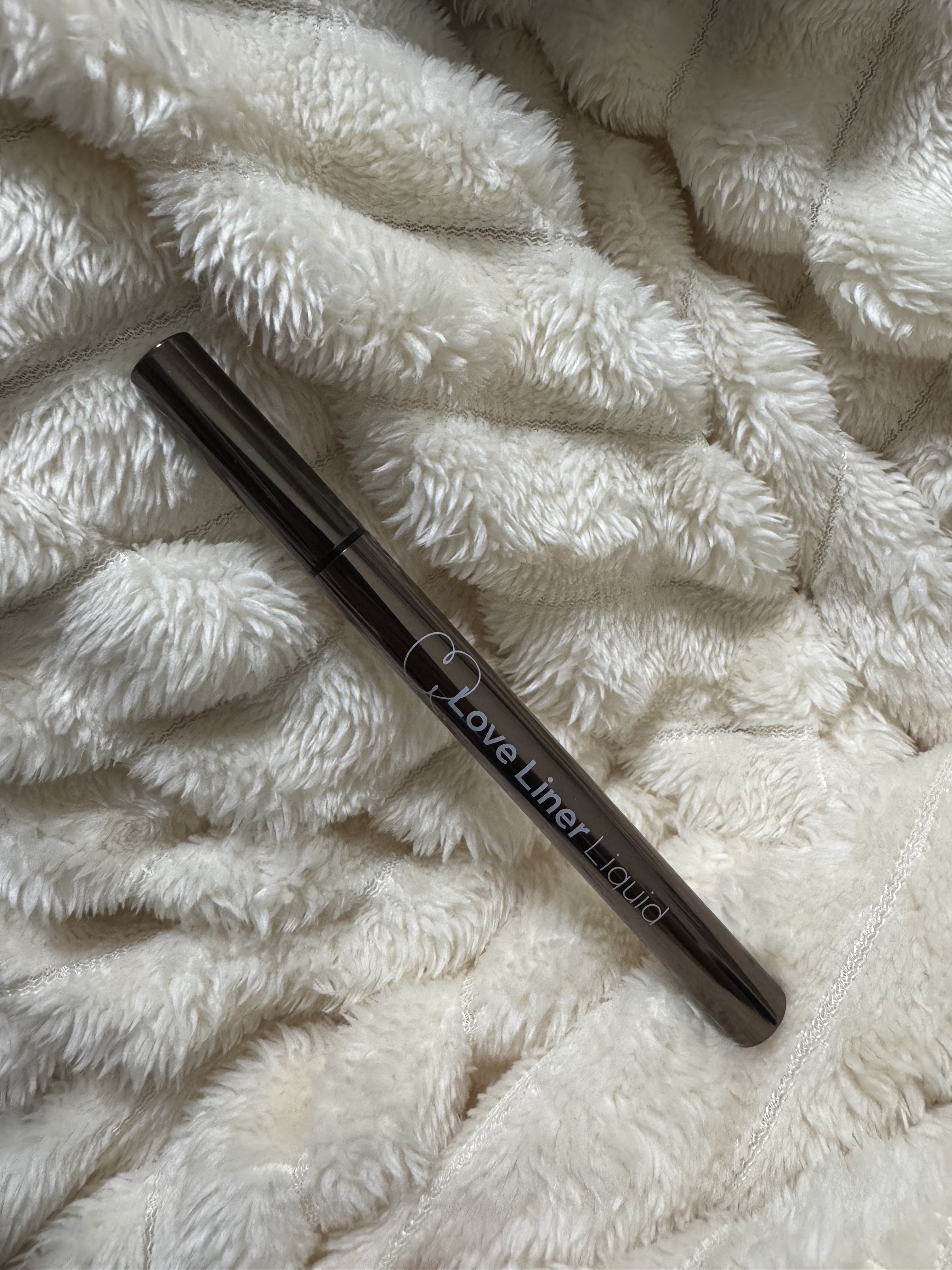 リキッドアイライナーR5/ラブ・ライナー/リキッドアイライナーを使ったクチコミ（1枚目）