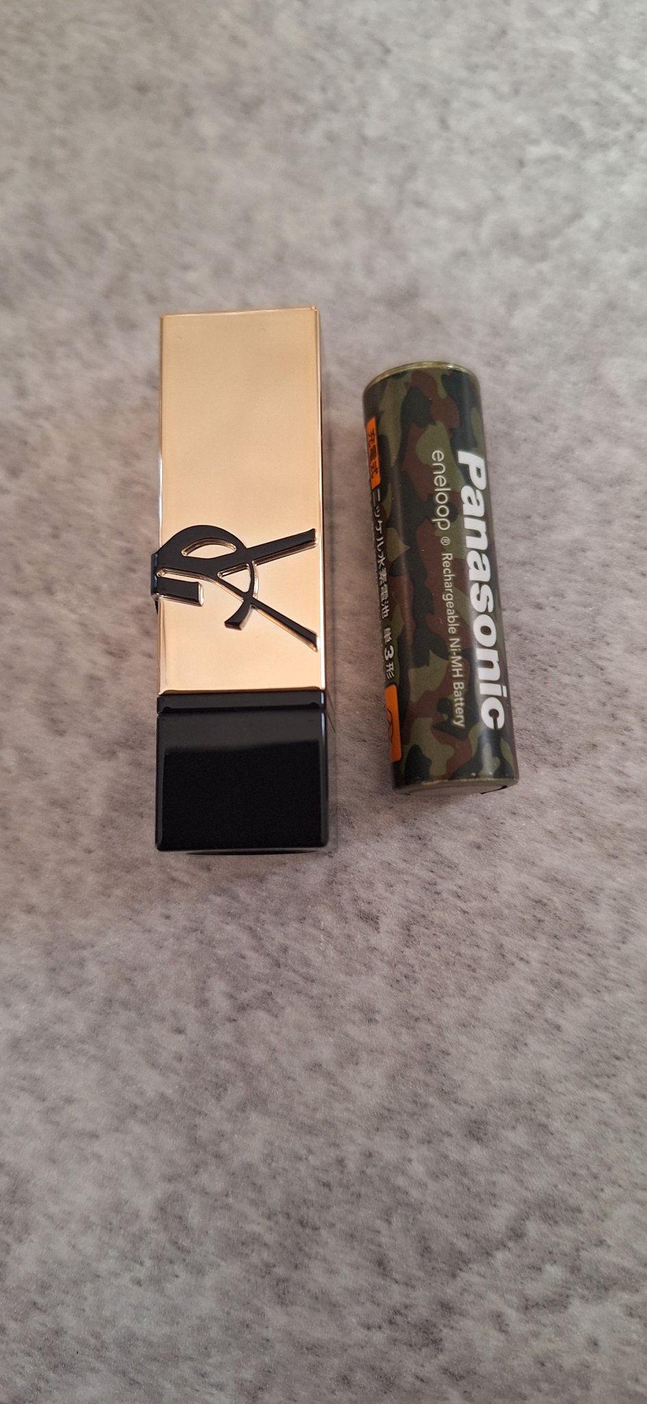 ルージュ ピュールクチュール/YVES SAINT LAURENT BEAUTE/口紅を使ったクチコミ（2枚目）