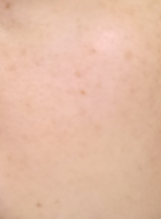 玉養桃花 ルースパウダー/花西子/ルースパウダーを使ったクチコミ（3枚目）