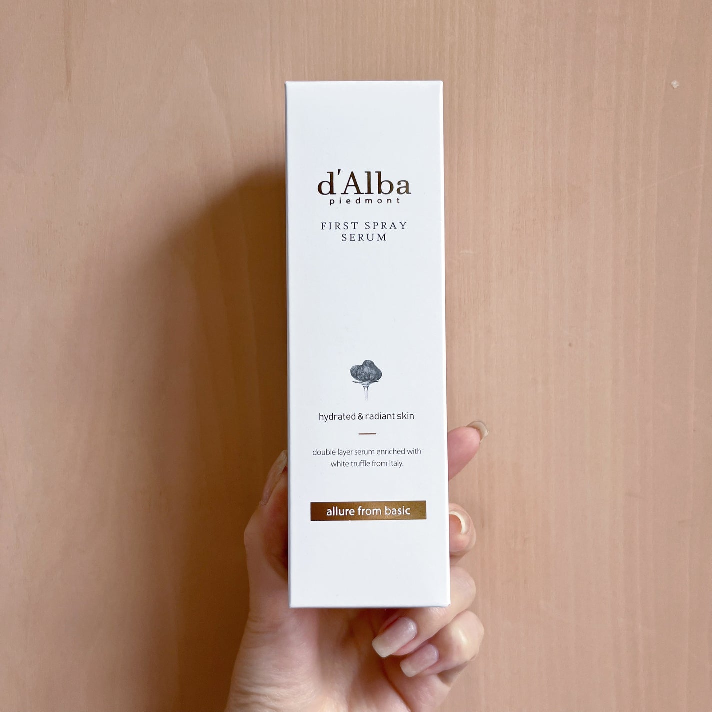 ダルバ ホワイトトリュフファーストスプレーセラム/ダルバ/ミスト状化粧水を使ったクチコミ(2枚目)