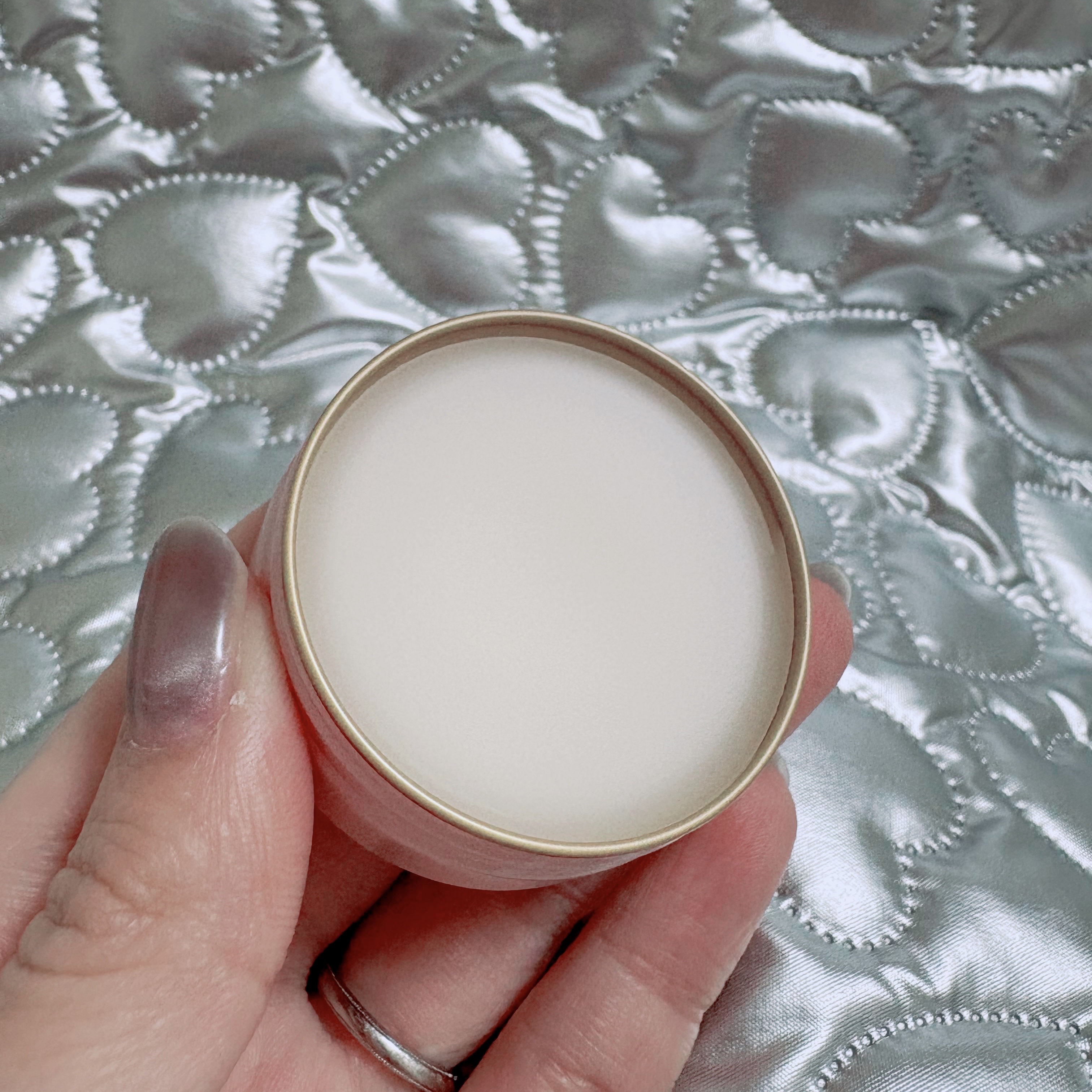 リップ トリートメントバーム/PAUL & JOE BEAUTE/リップバームを使ったクチコミ（2枚目）