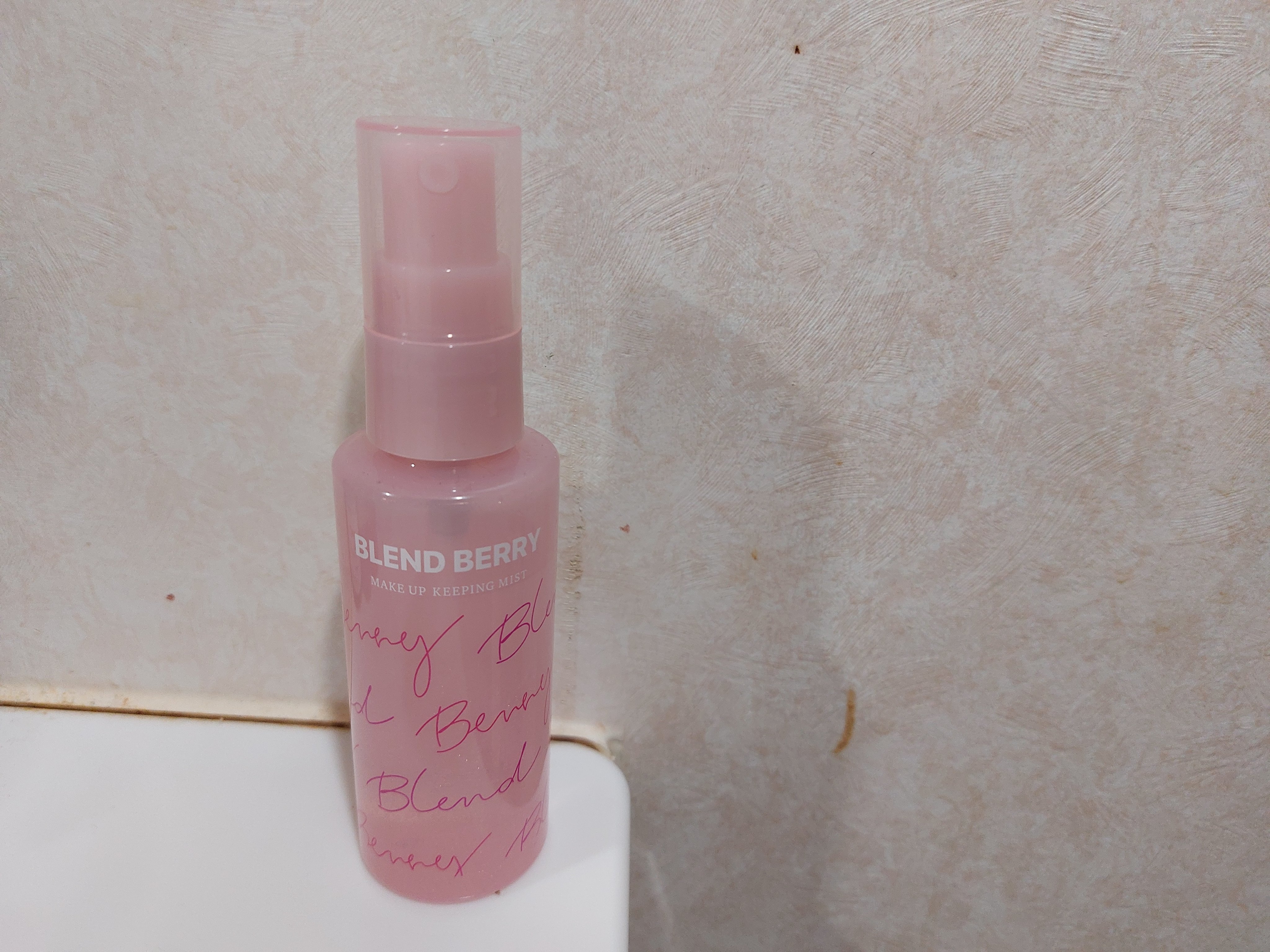 メイクアップ キーピング ミスト/BLEND BERRY/フィックスミストを使ったクチコミ（1枚目）