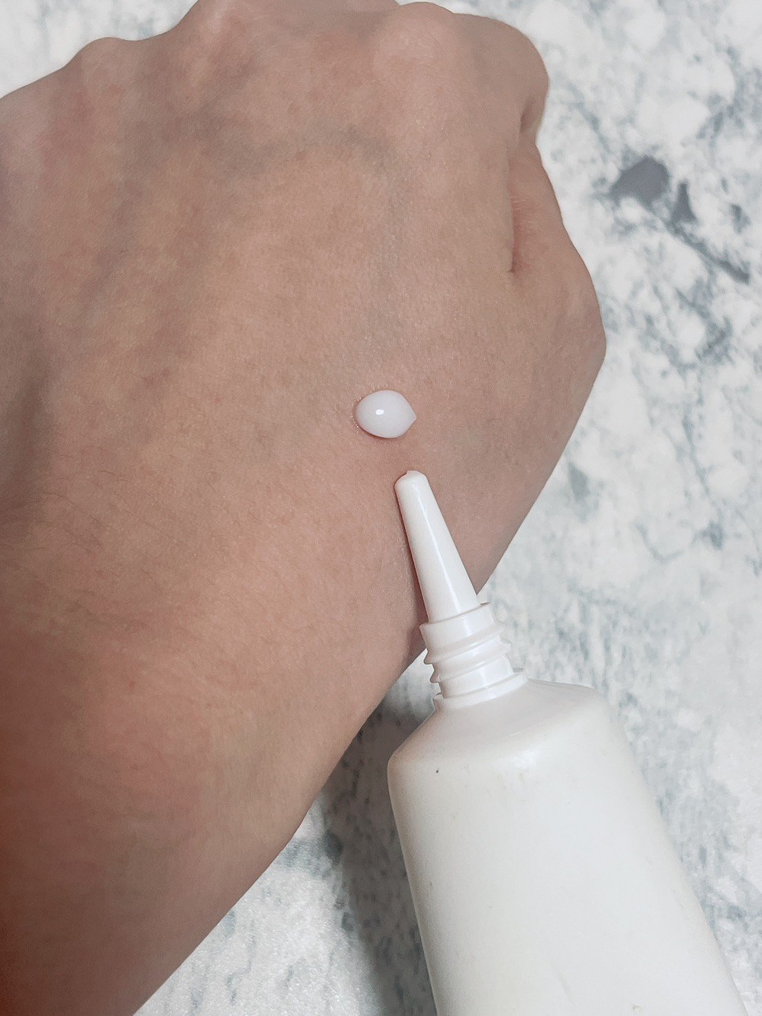 キープ コンフィデンス プライマー/vim BEAUTY/化粧下地を使ったクチコミ（2枚目）