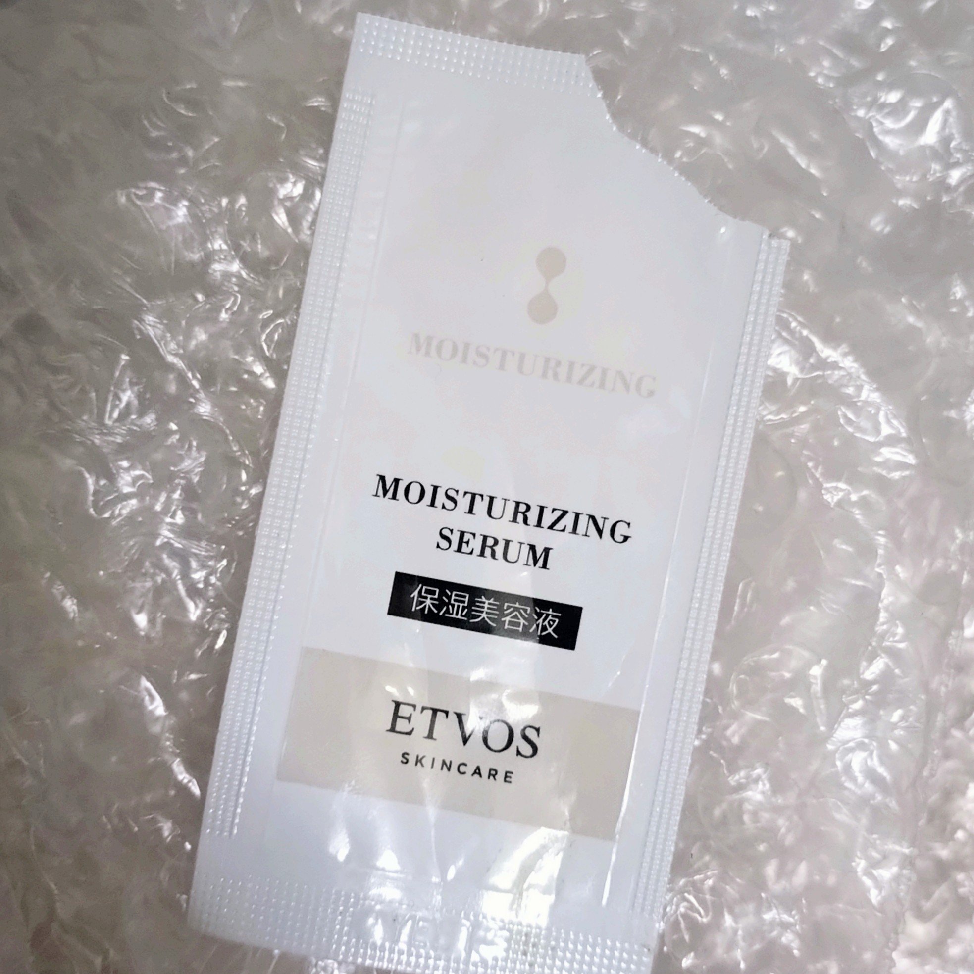 ジェルテクスチャーで、朝晩使えそうなべたつかない使用感です！
すごくしっとりやわらかい肌触りになります。
ちょっとリポソームに似てる感じがします。
高いけど、ETVOSはやっぱりいい！

 #乾燥シーズンの肌管理 

