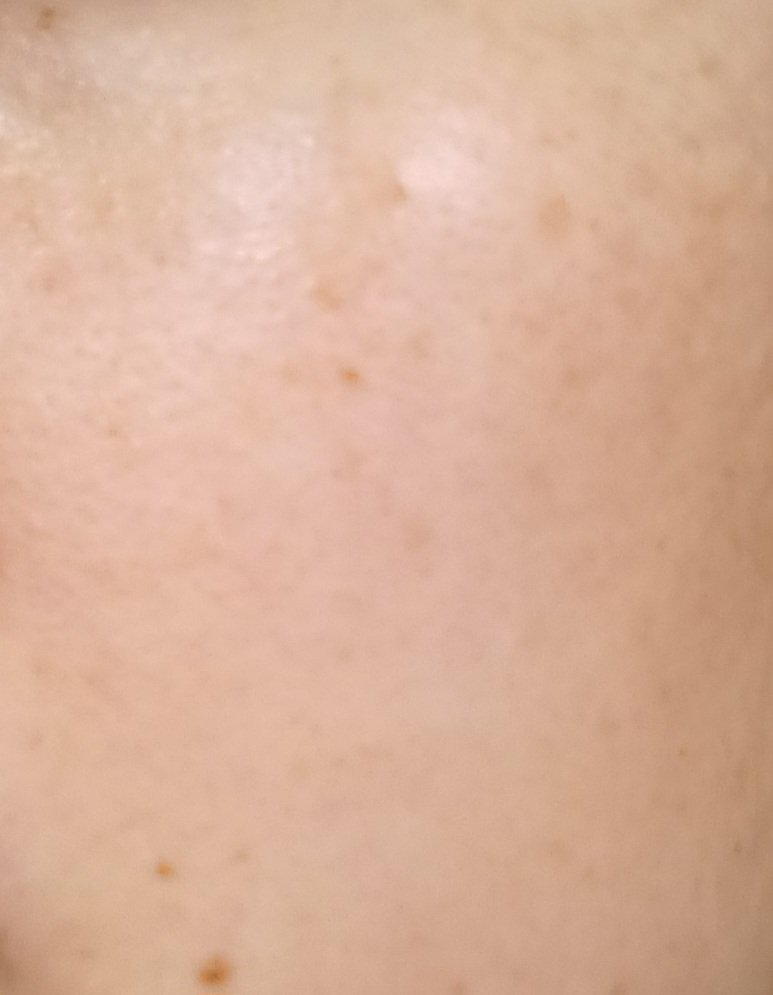 玉養桃花 ルースパウダー/花西子/ルースパウダーを使ったクチコミ（1枚目）